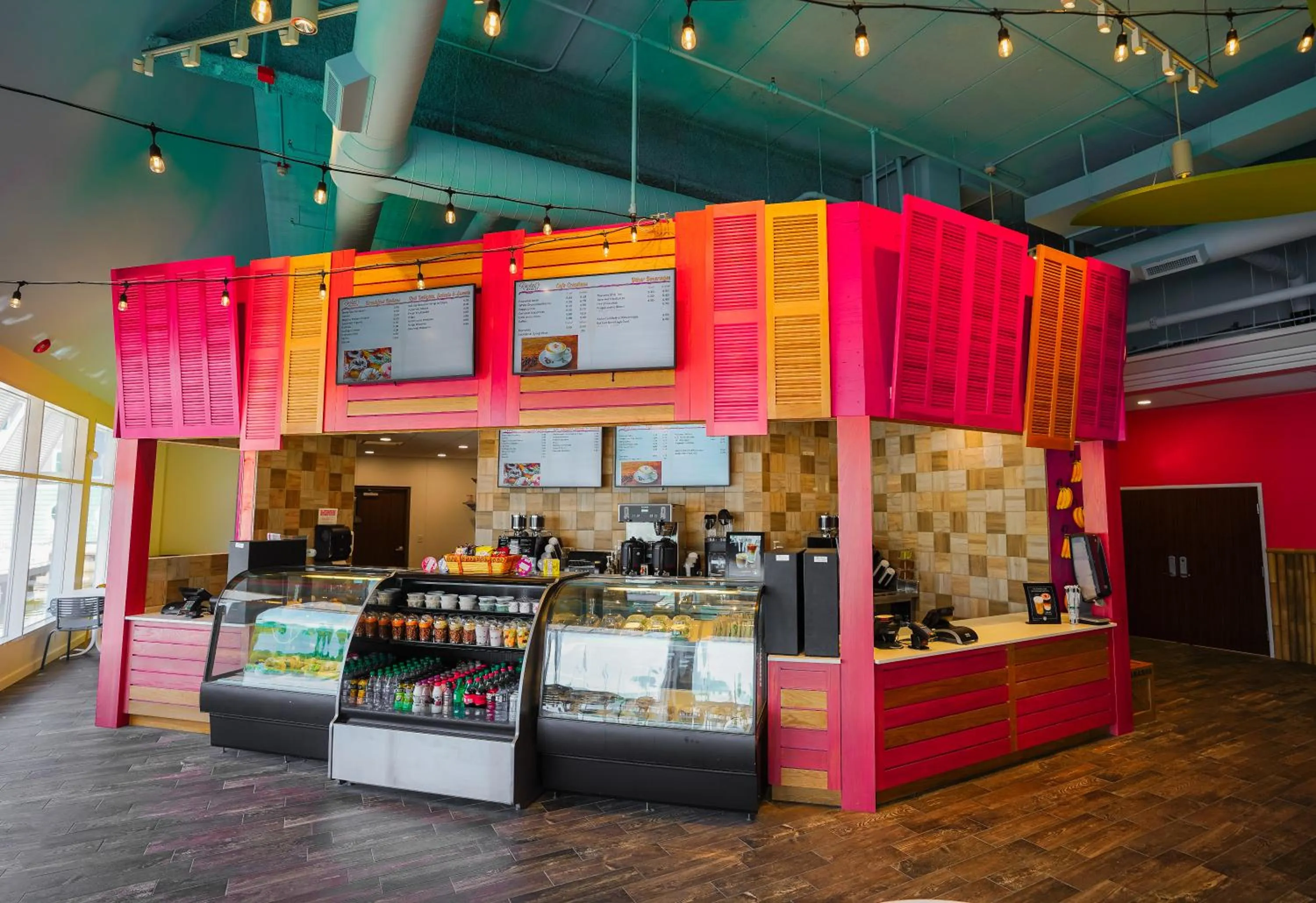 Restaurant/places to eat in Castaway Bay by Cedar Point Resorts