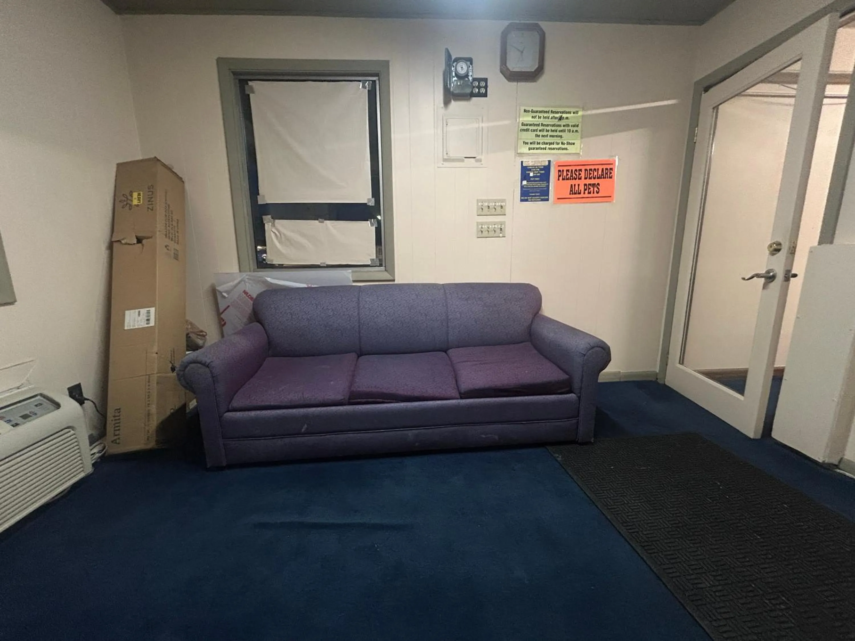 Lobby or reception in Gateaway Motel Broken Bow NE