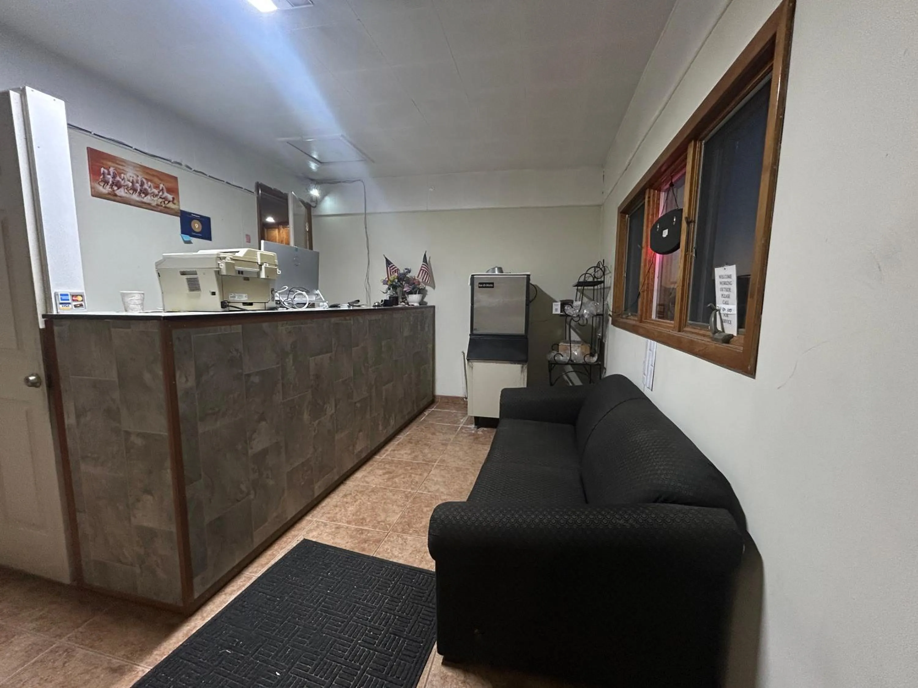Lobby or reception in Gateaway Motel Broken Bow NE