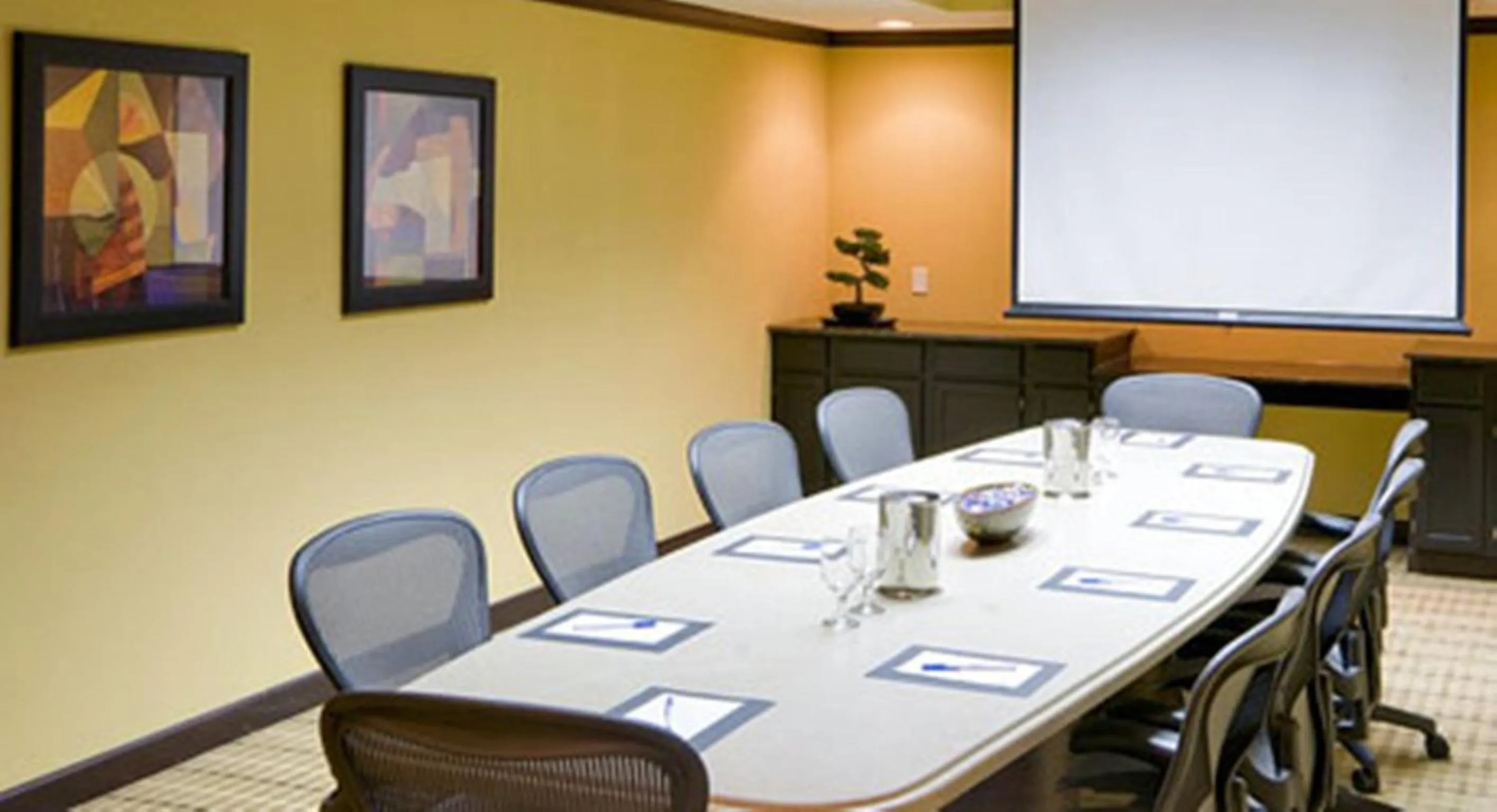 Business facilities in Wyndham Garden Oklahoma City Resort & Conference Hotel Near Airport, Fairgrounds Paycom & I40