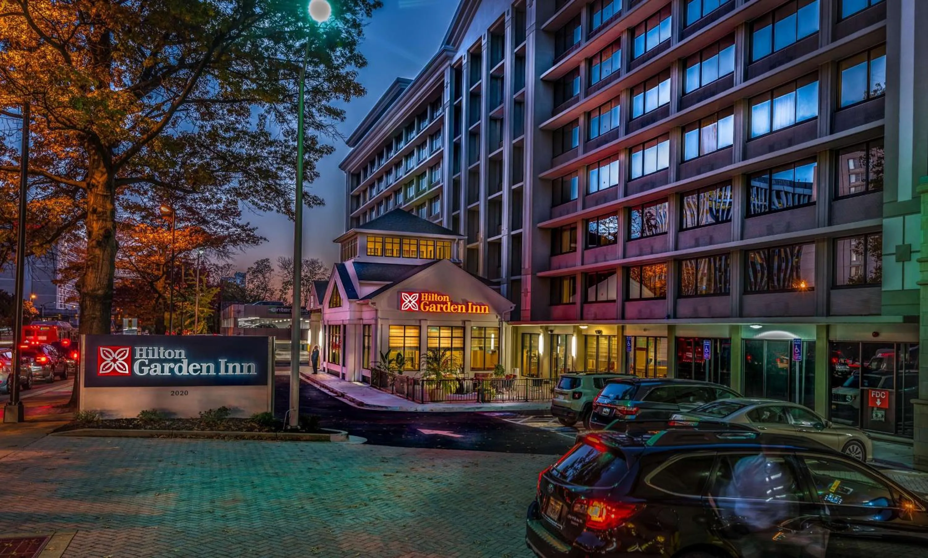 Property building in Hilton Garden Inn Reagan National Airport