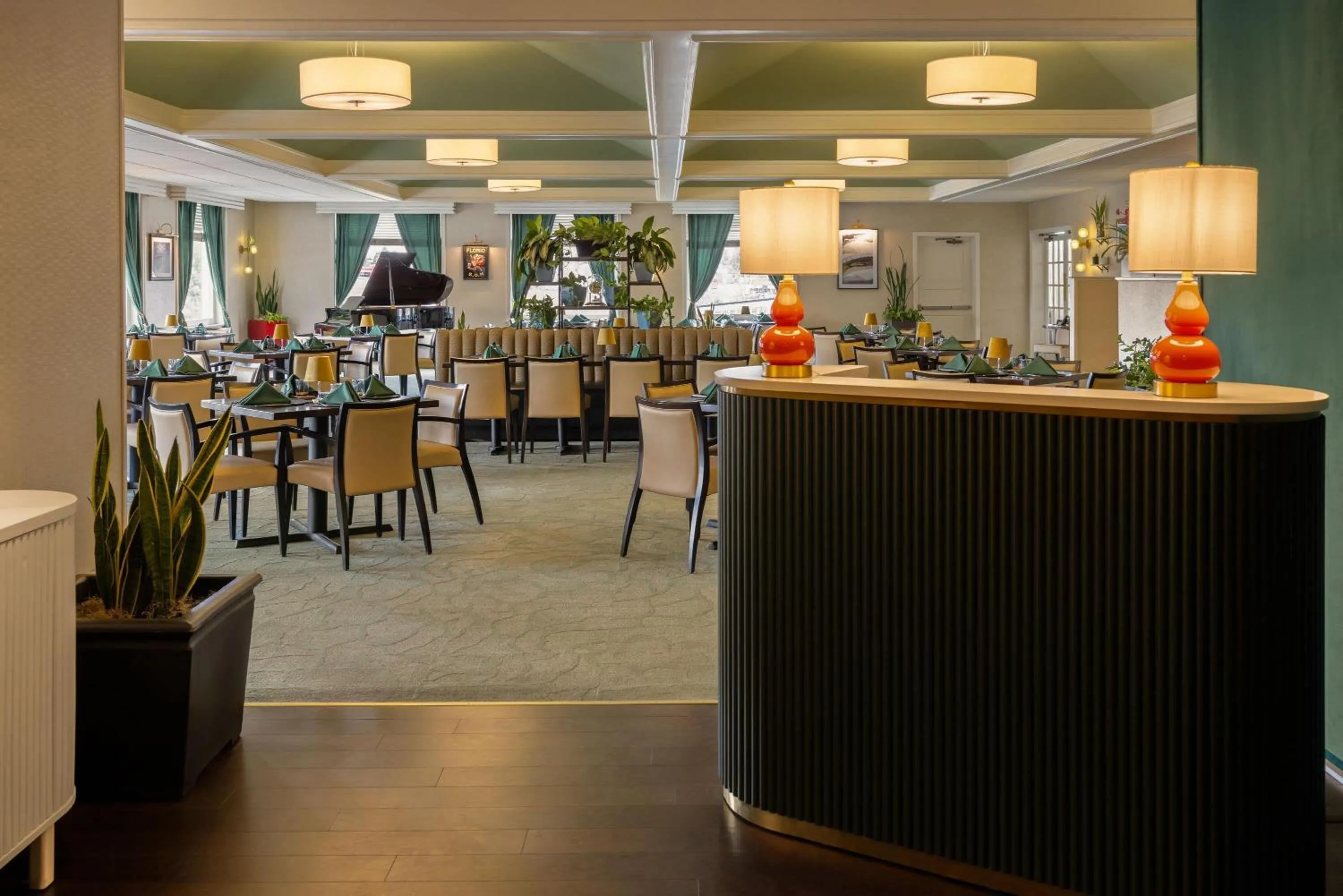 Restaurant/places to eat in Penn Harris Hotel Harrisburg, Trademark by Wyndham