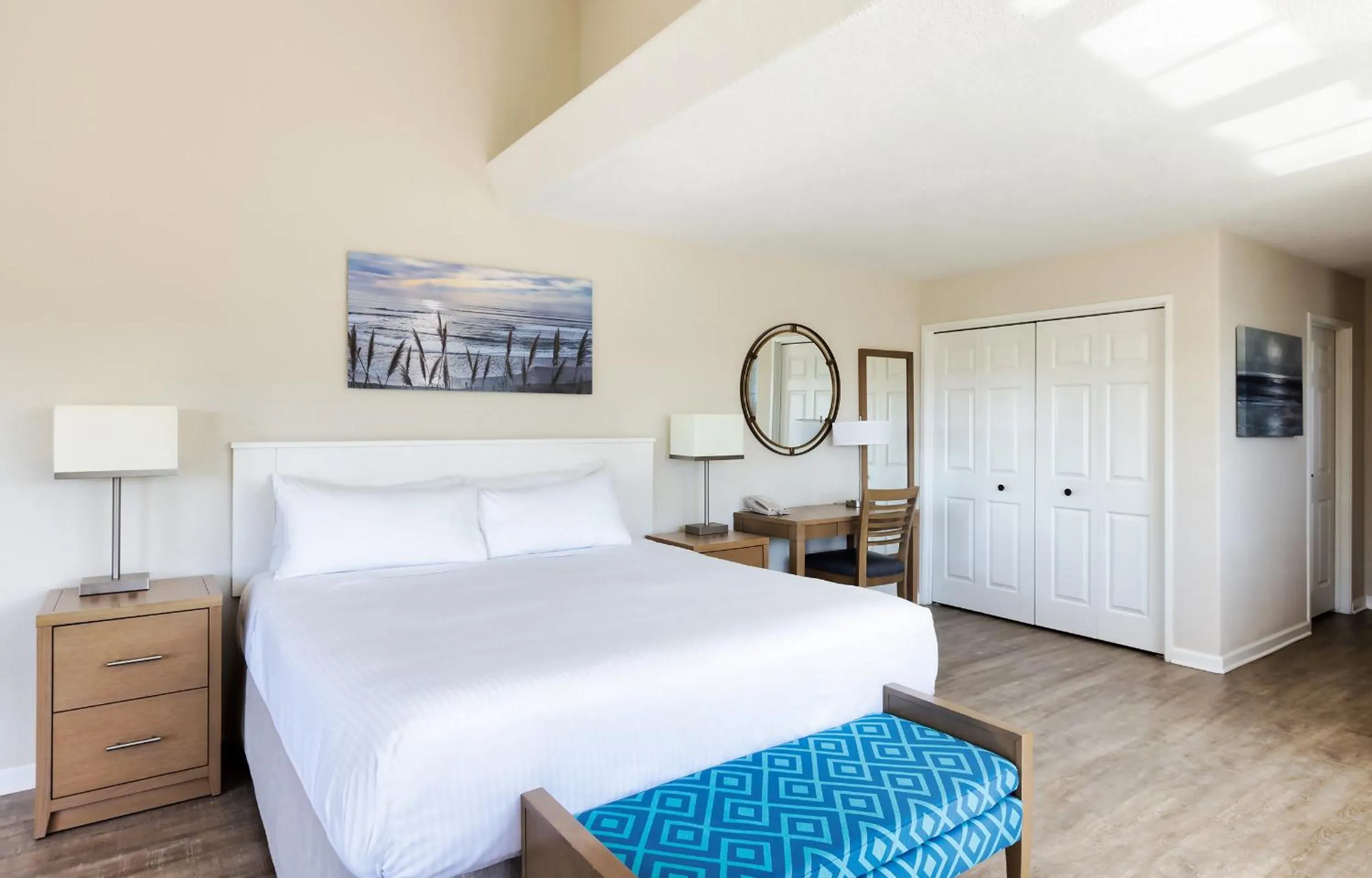 Bed in Seascape Beach Resort
