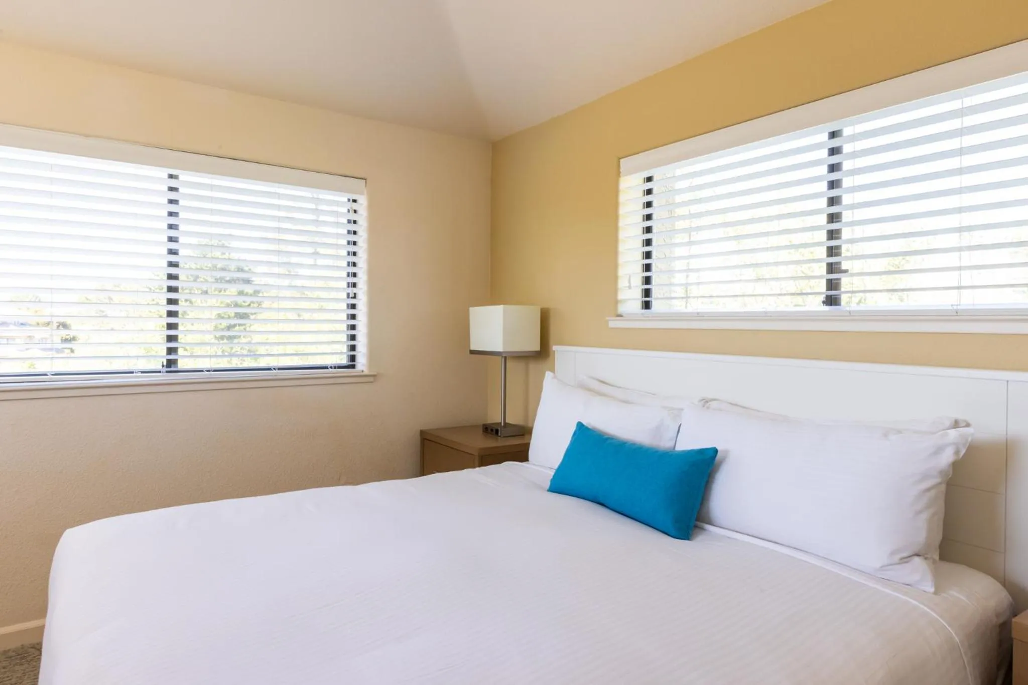 Bed in Seascape Beach Resort