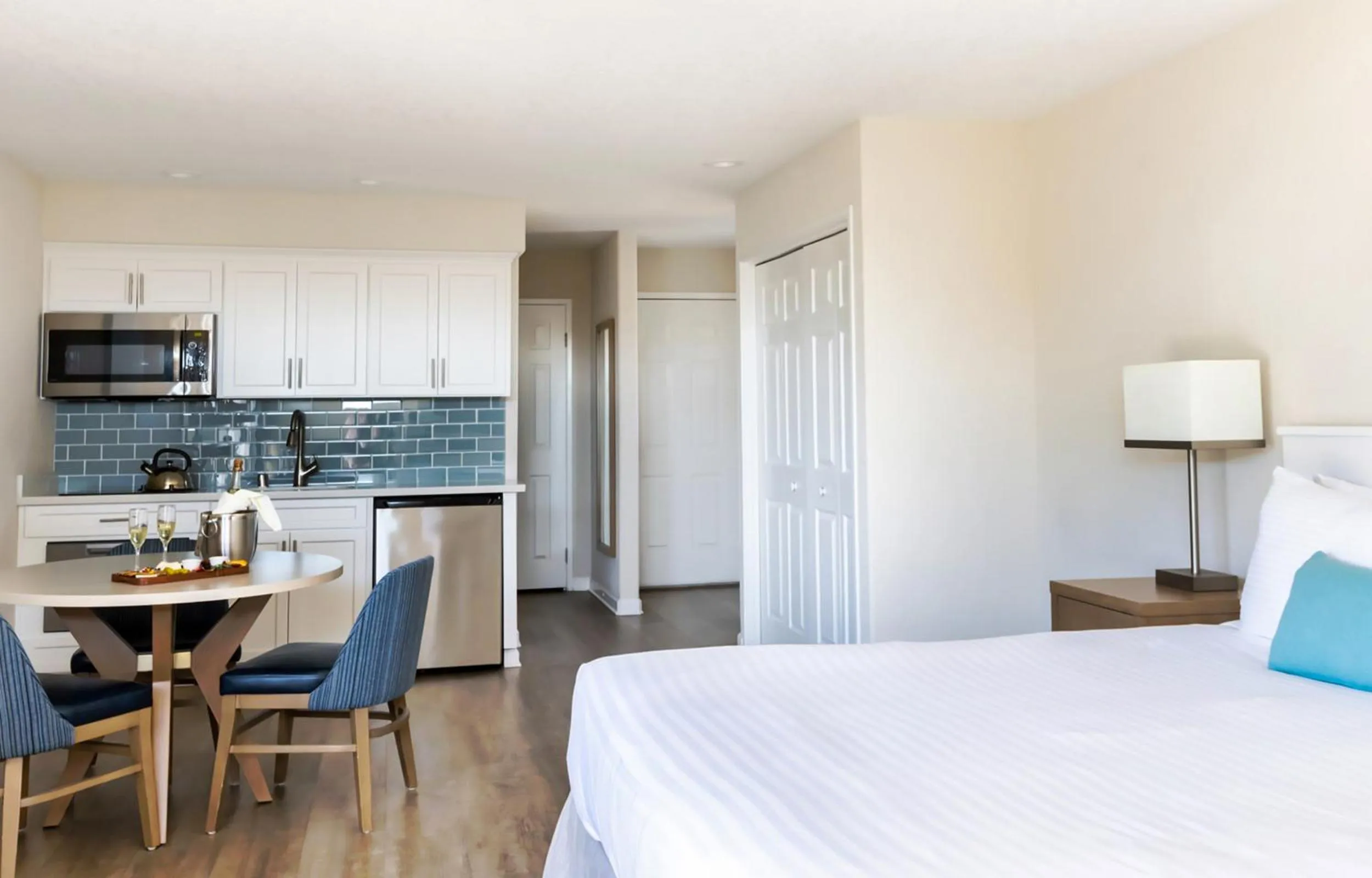 Bed in Seascape Beach Resort