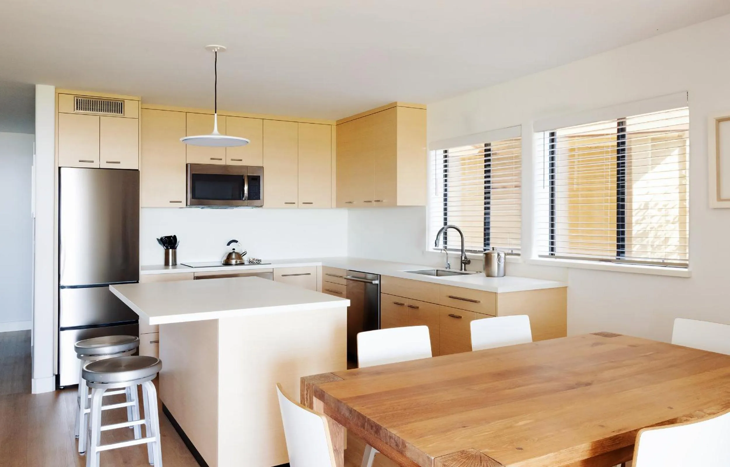 Coffee/tea facilities in Seascape Beach Resort