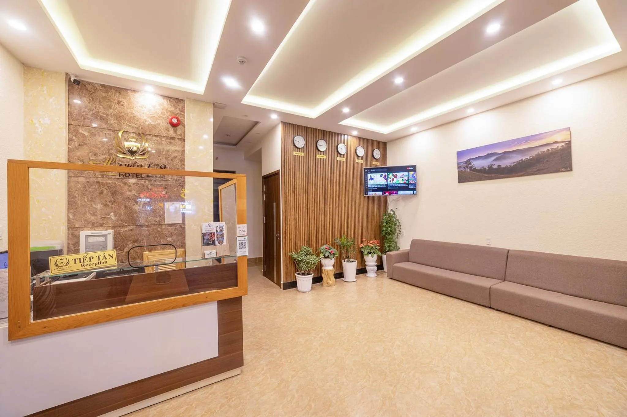 Property building in Huyền 179