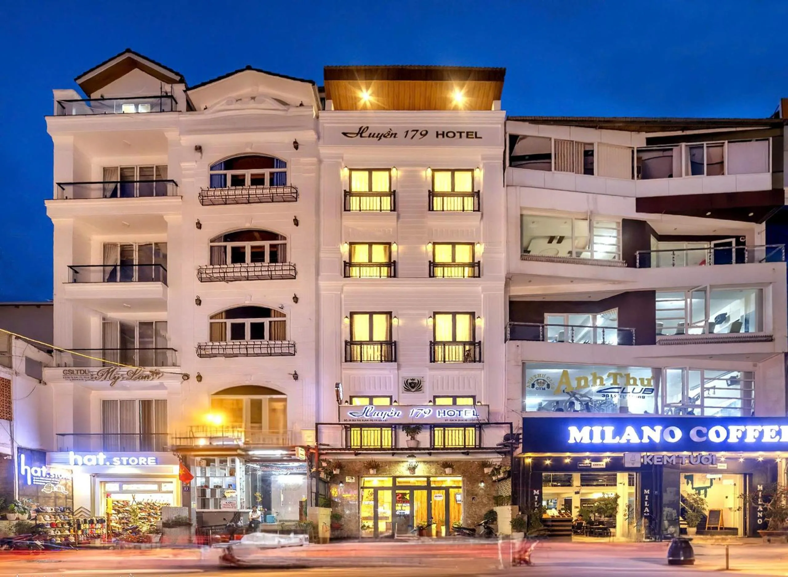 Property building in Huyền 179