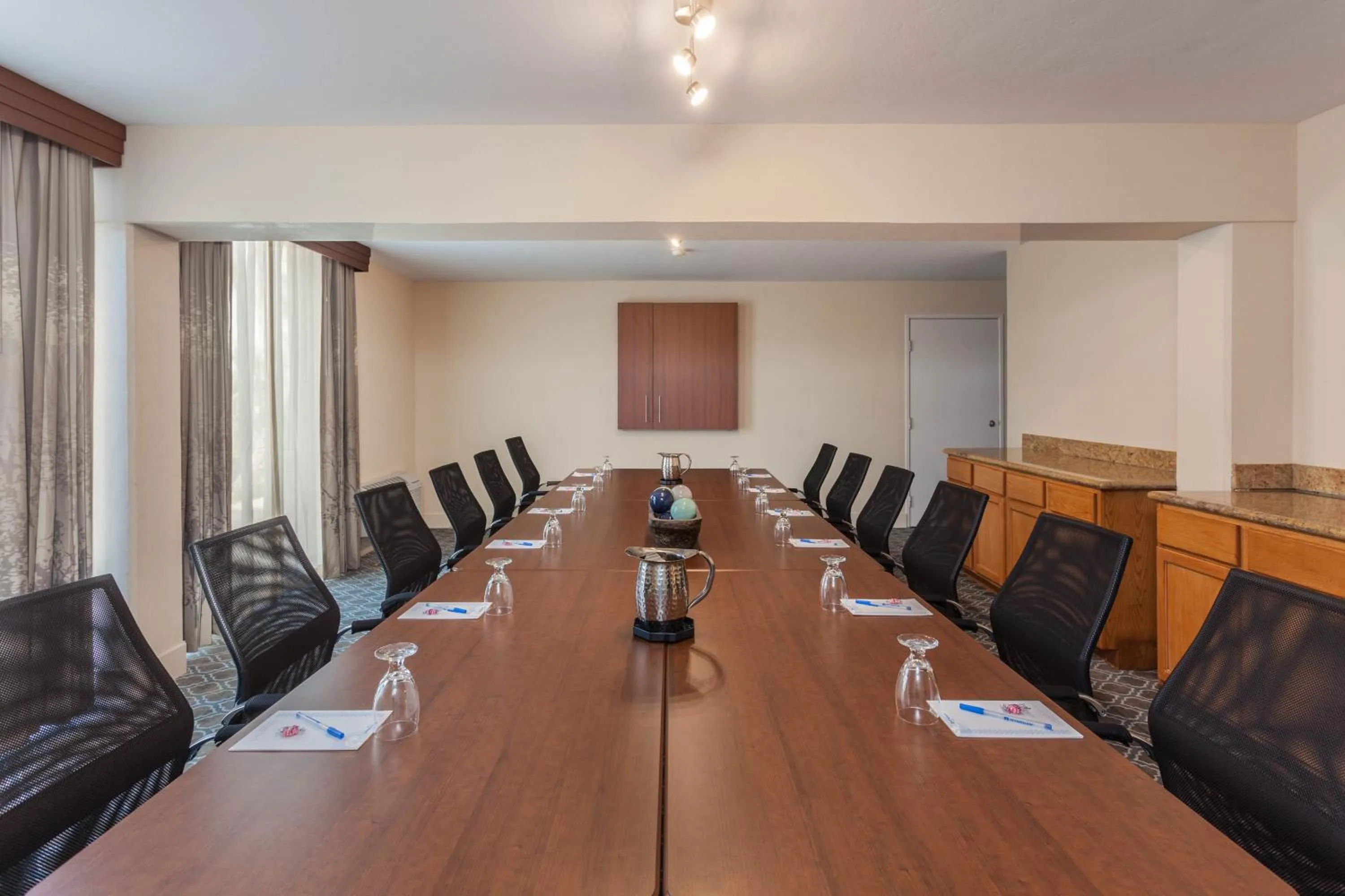 Meeting/conference room in Wyndham Visalia