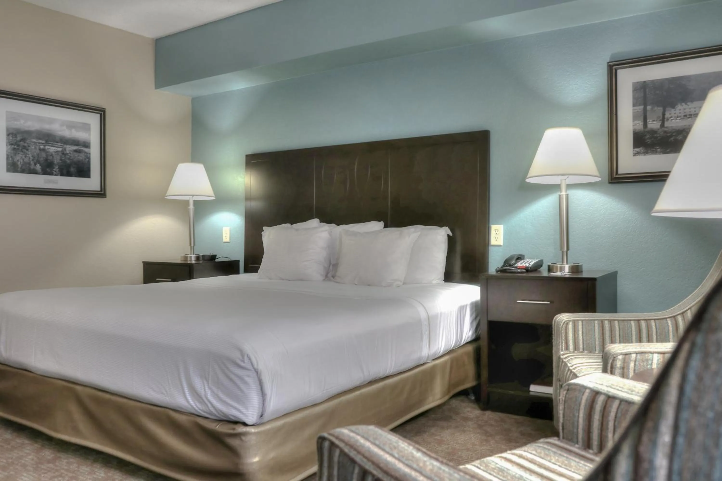 Bed in Greystone Lodge on the River