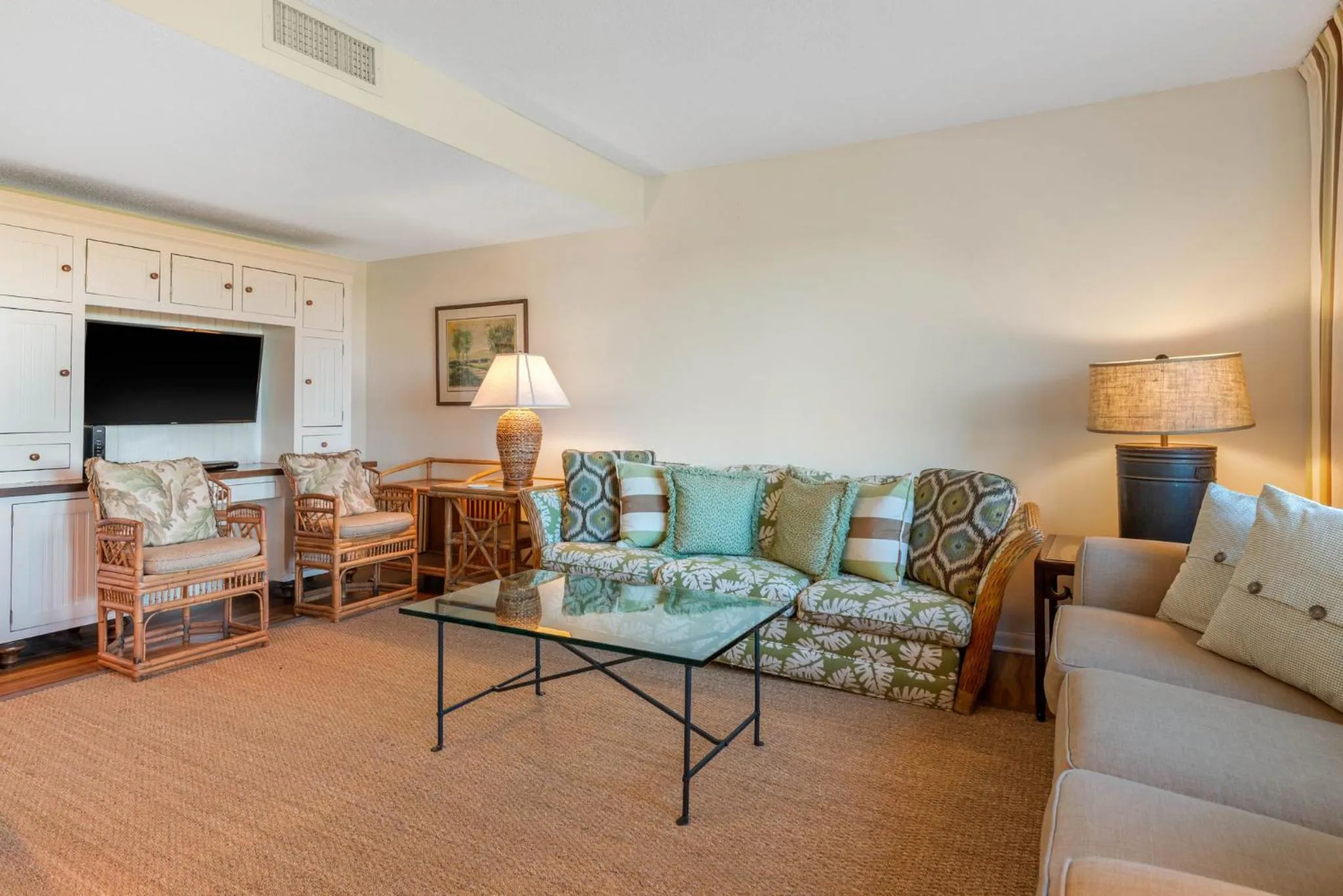 Photo of the whole room in Villas Of Amelia Island