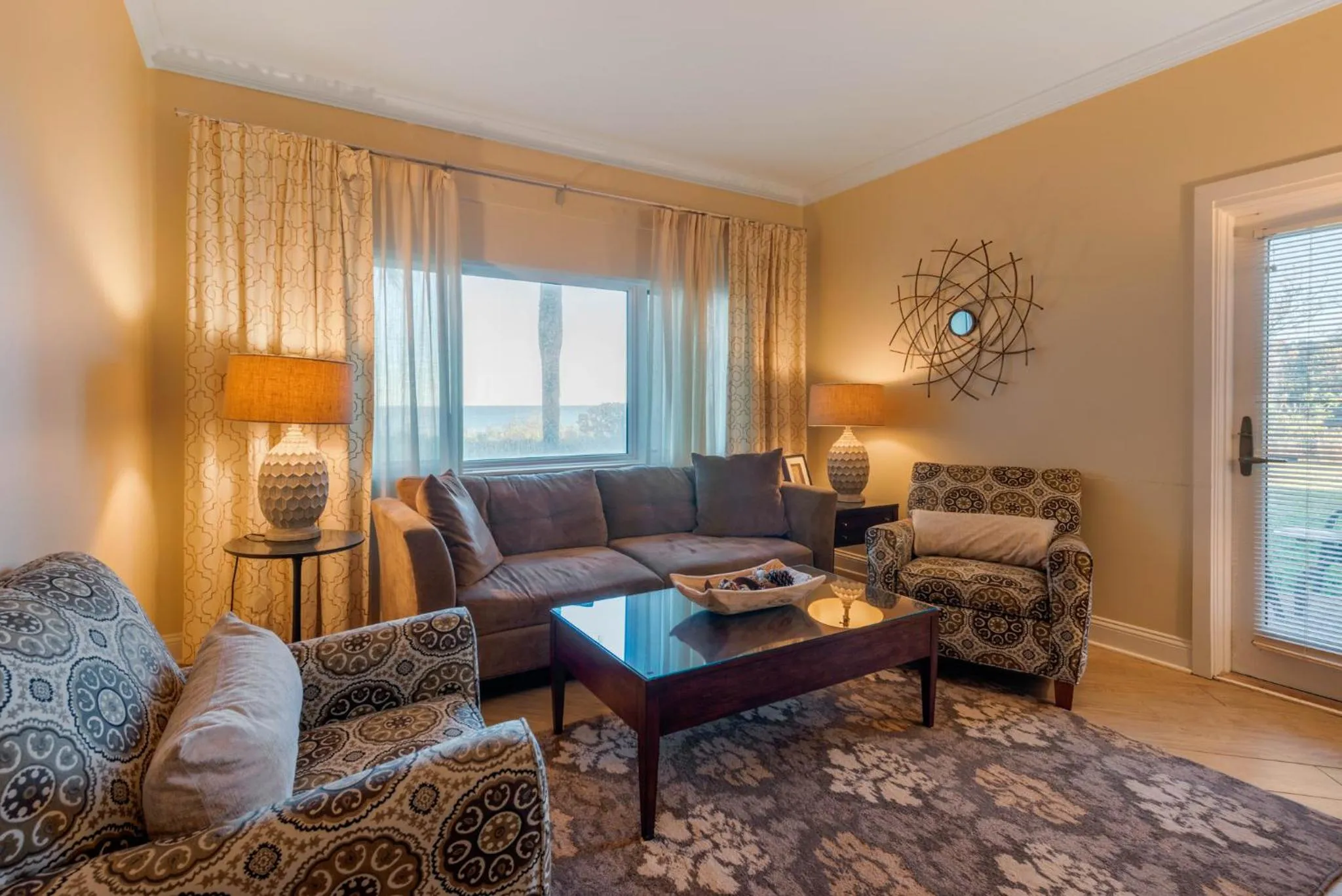 Photo of the whole room in Villas Of Amelia Island