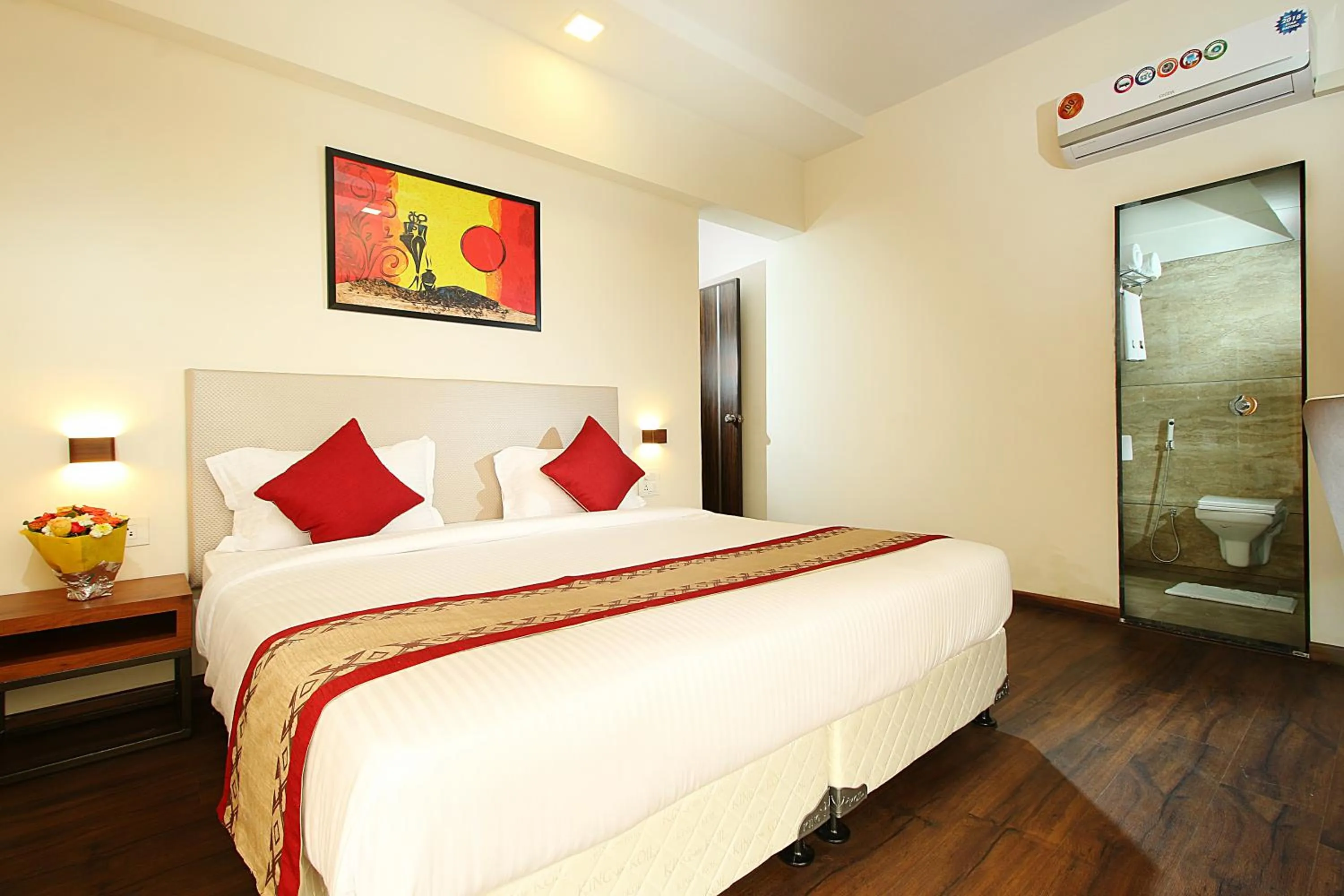 Bedroom, Bed in Mumbai House Luxury Apartments, Santacruz East