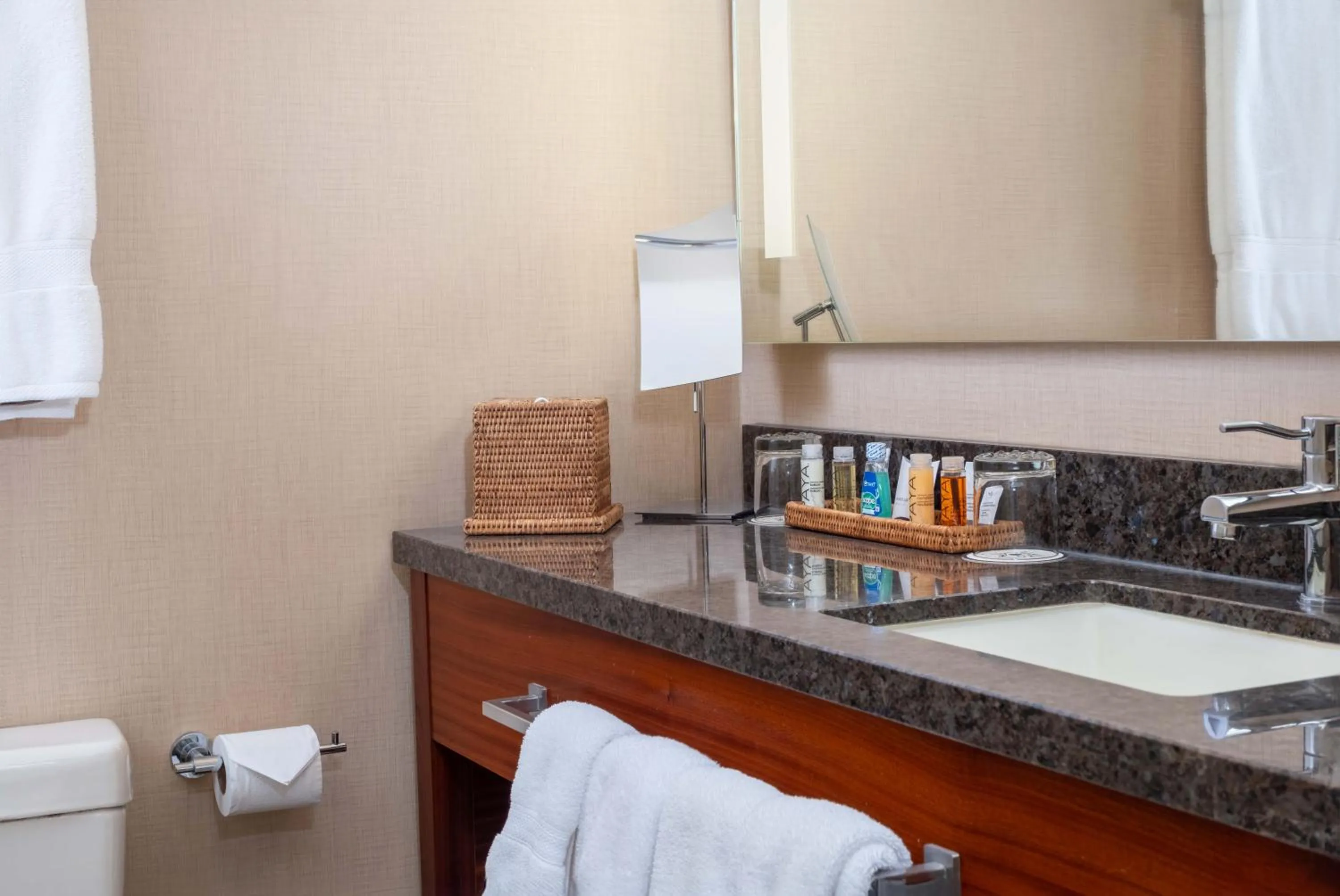 Bathroom in Maui Coast Hotel