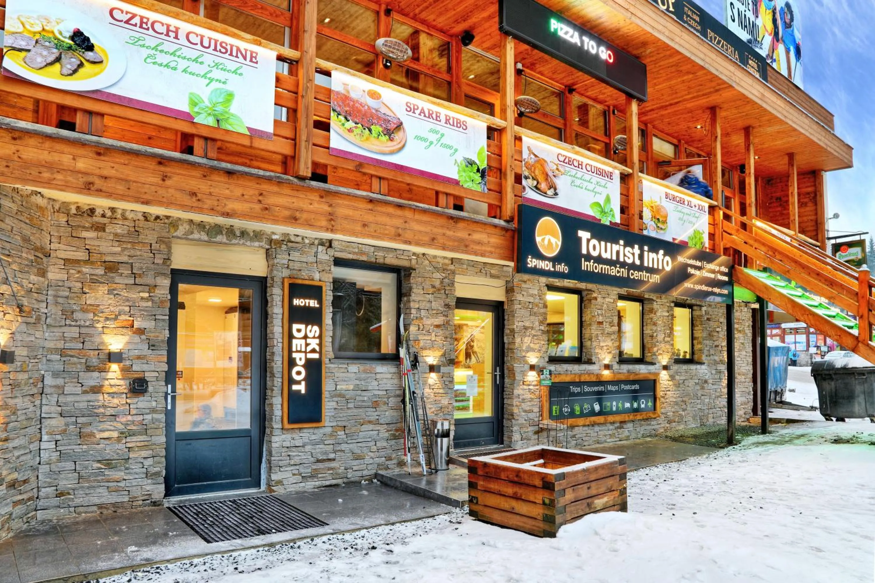 Area and facilities in Hotel Central 1920