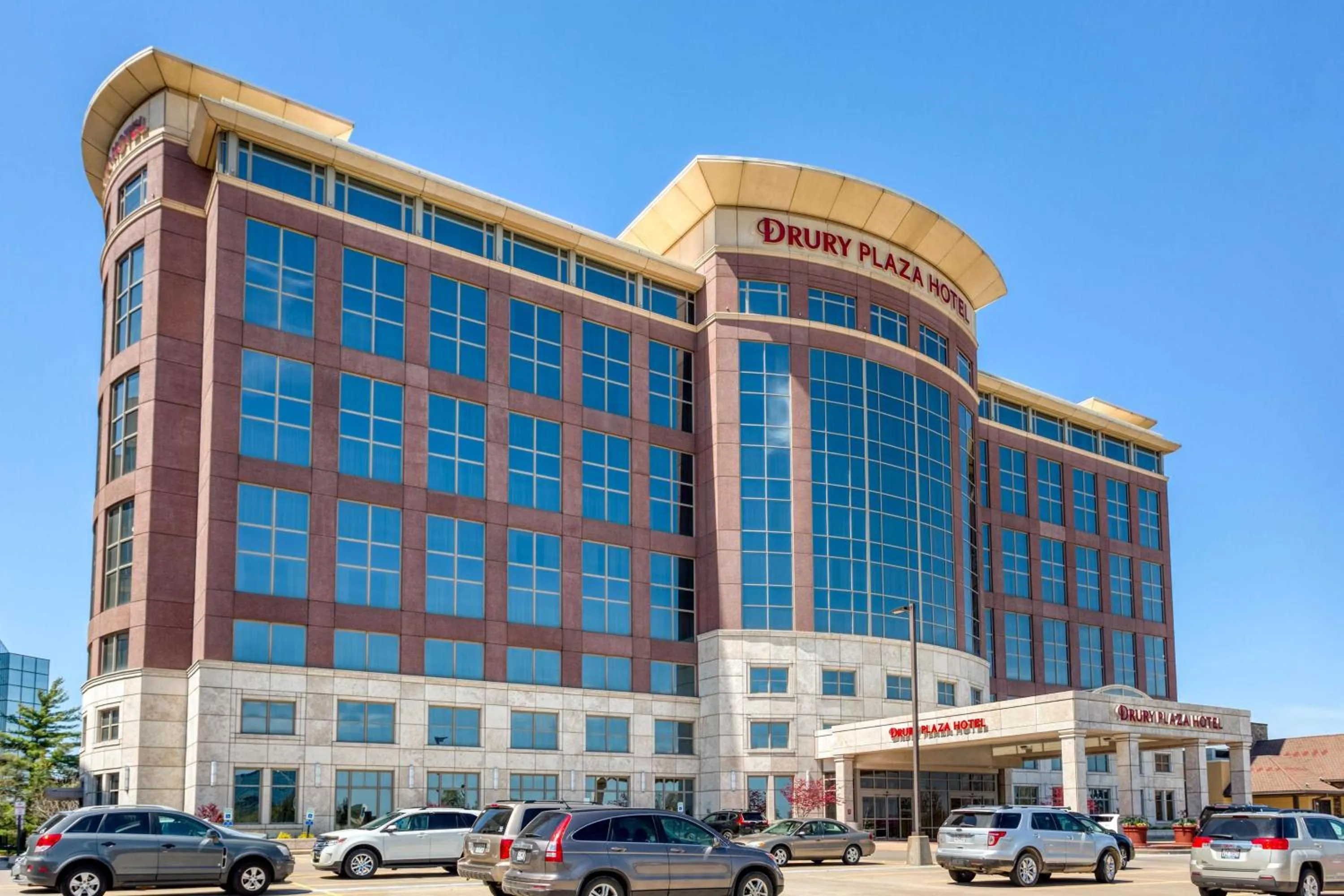 Property building in Drury Plaza Hotel St. Louis Chesterfield