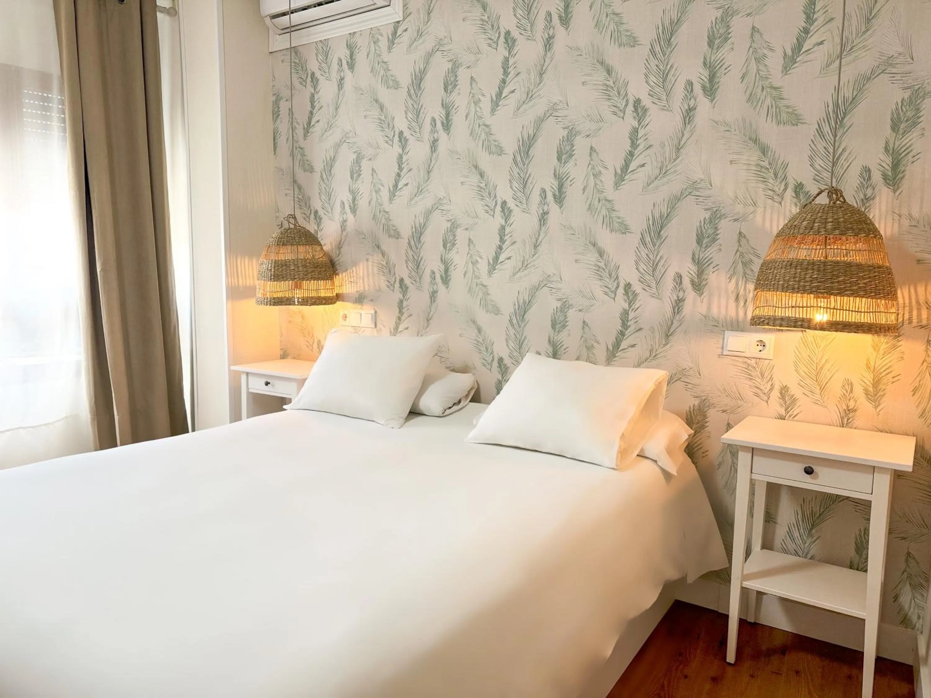 Bed in Hotel Plaza Mayor