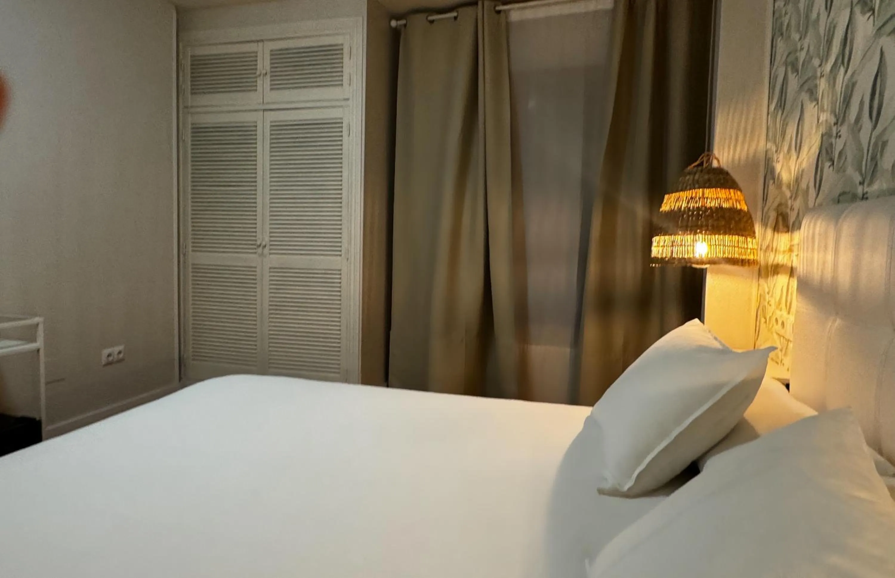 Bed in Hotel Plaza Mayor