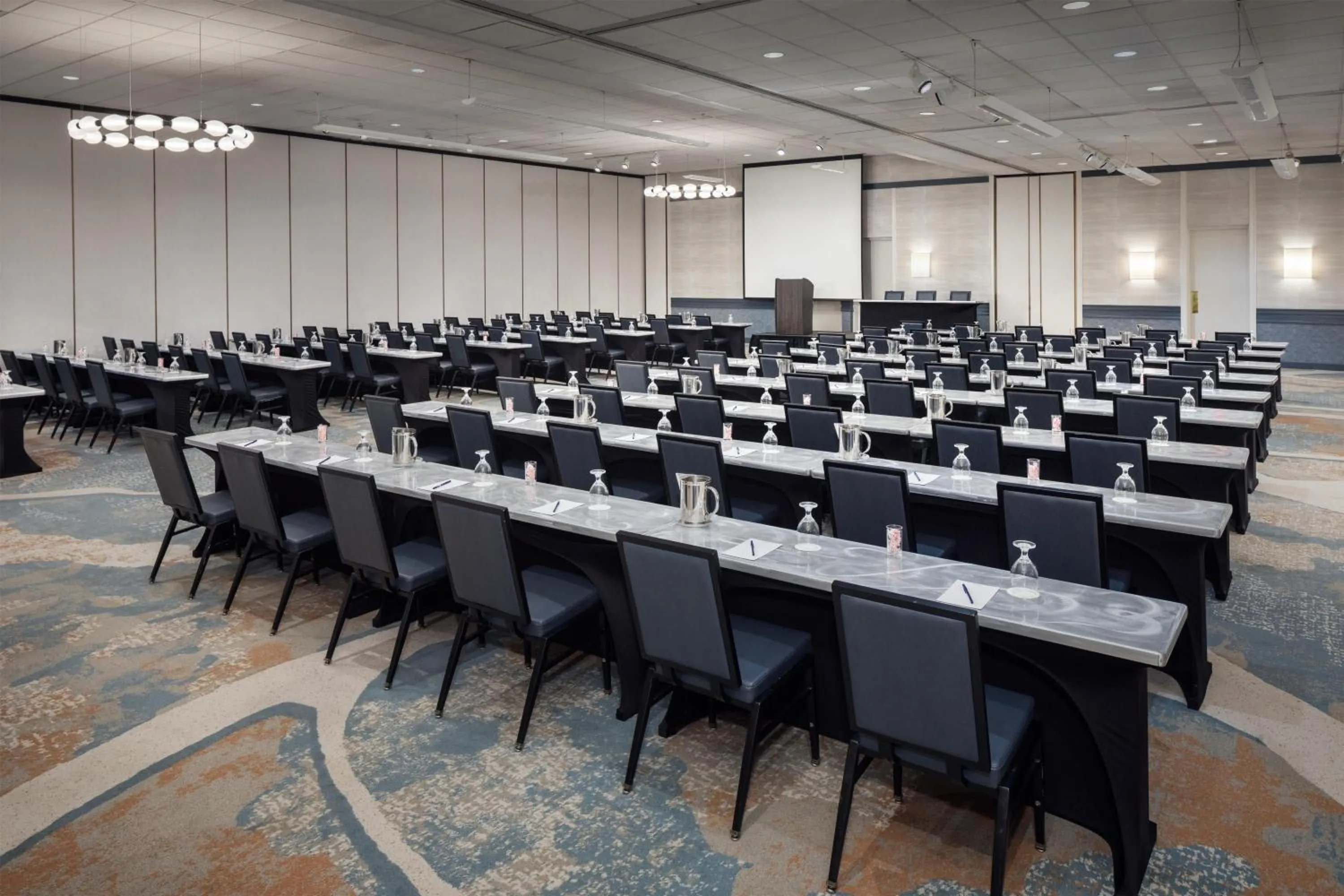 Meeting/conference room in DoubleTree by Hilton Boston-Andover