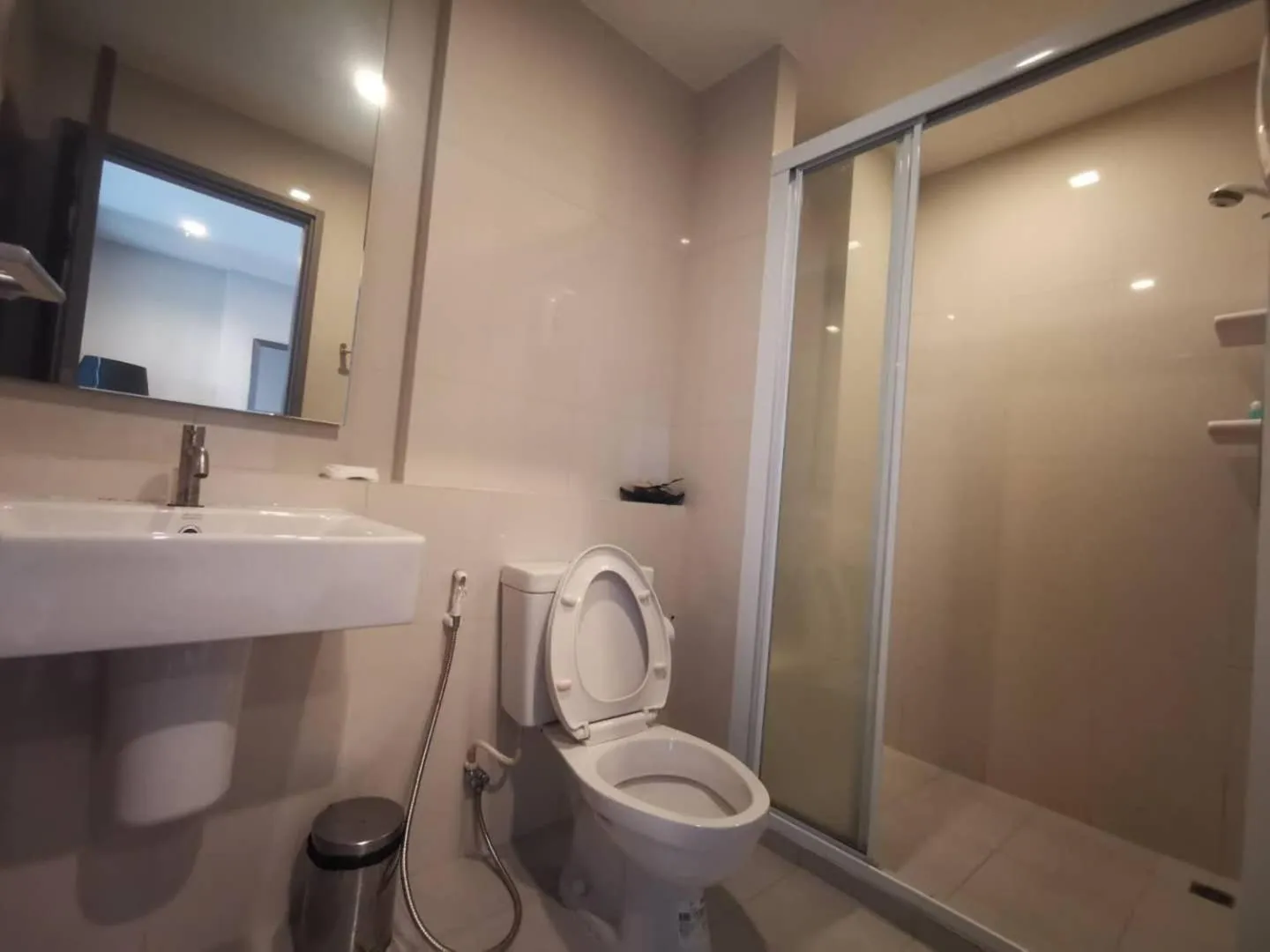 Toilet in The Base Central Pattaya Thai