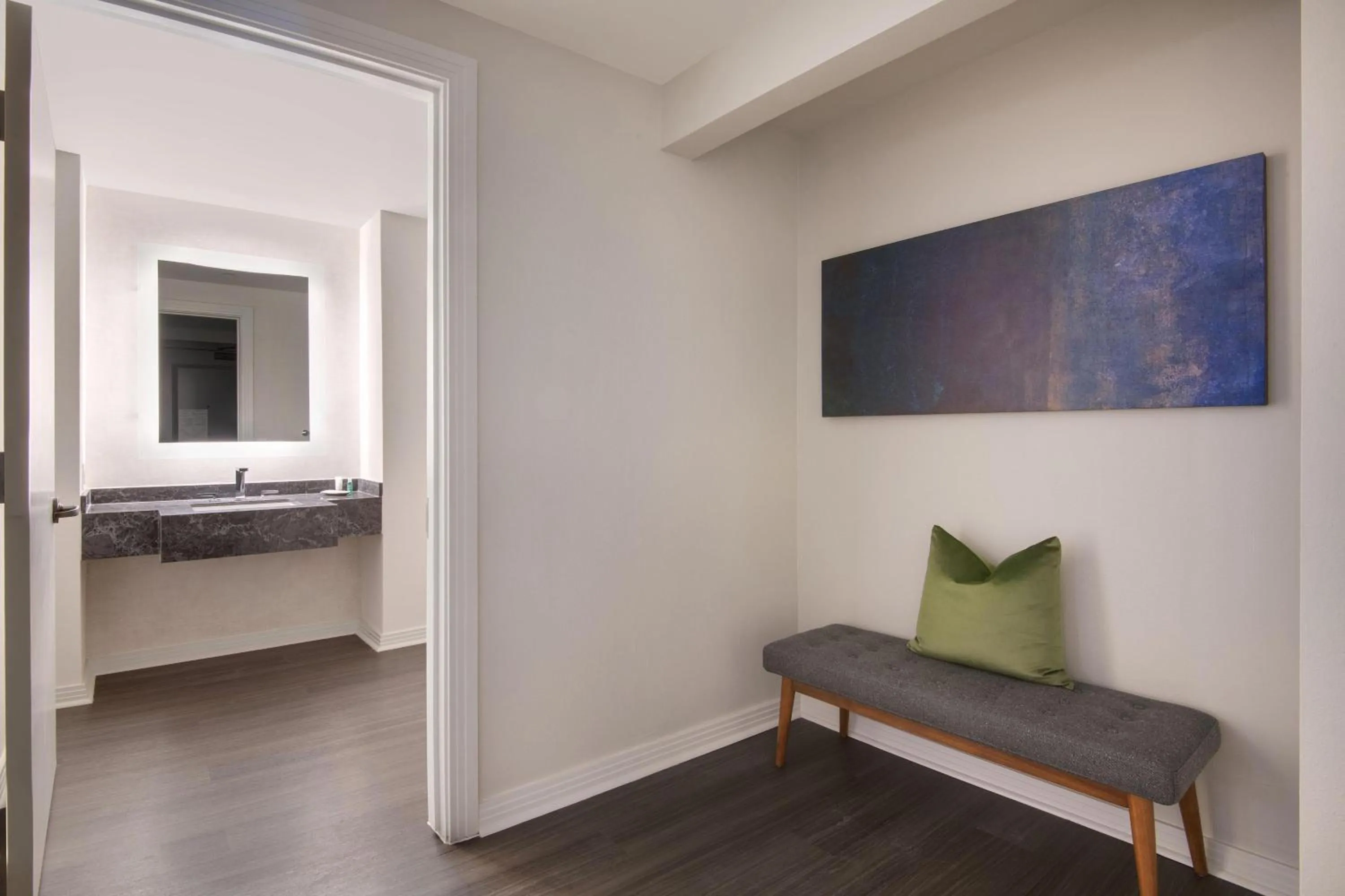 Photo of the whole room, Bed in The Westin Dallas Stonebriar Golf Resort & Spa