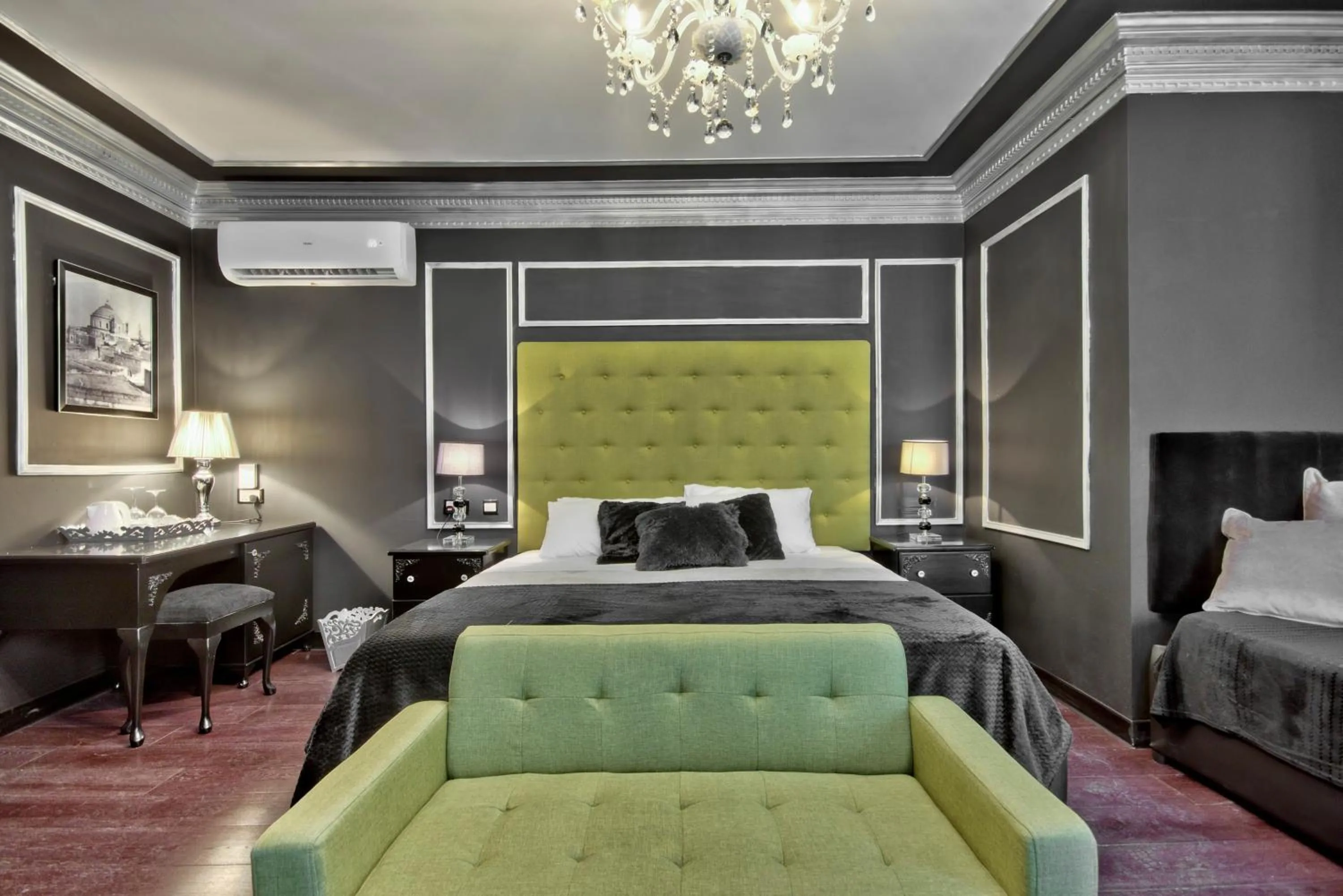 Bed in Julina Boutique Living