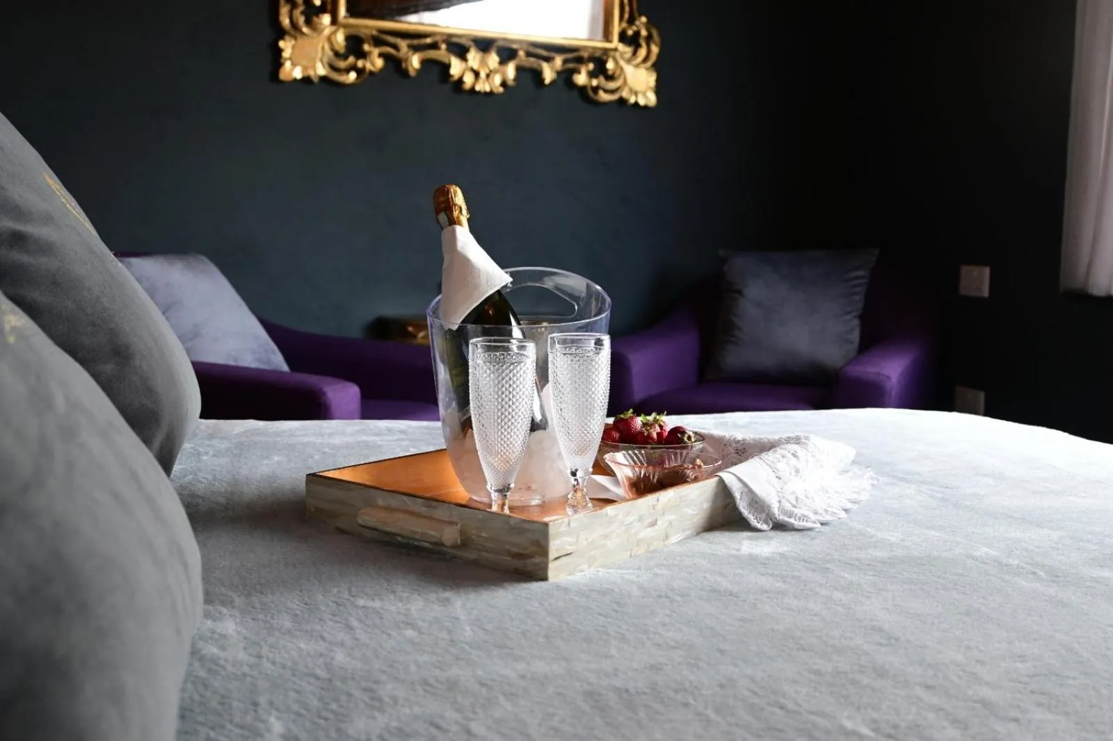 Bed in Julina Boutique Living