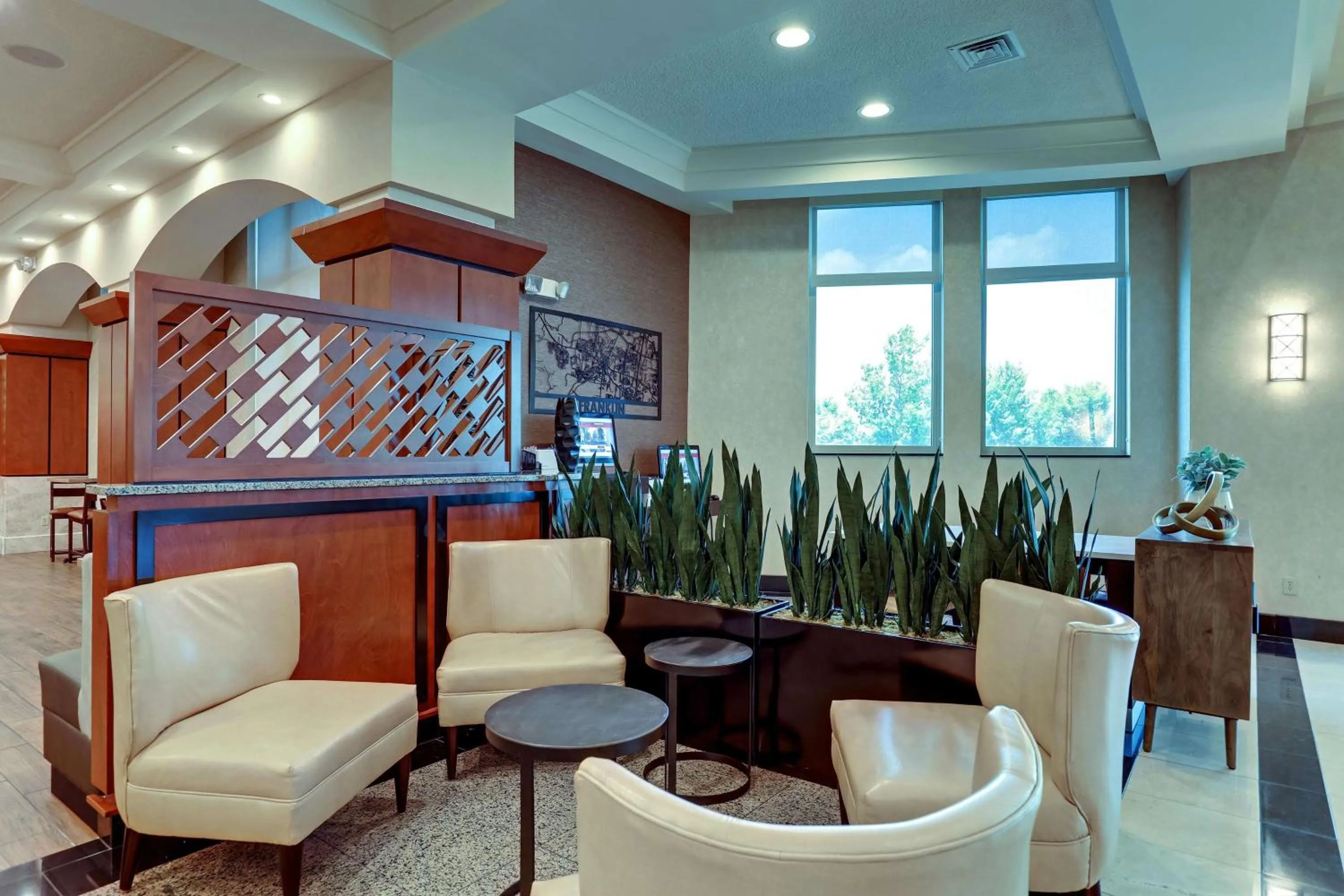 Lobby or reception in Drury Plaza Hotel Nashville Franklin