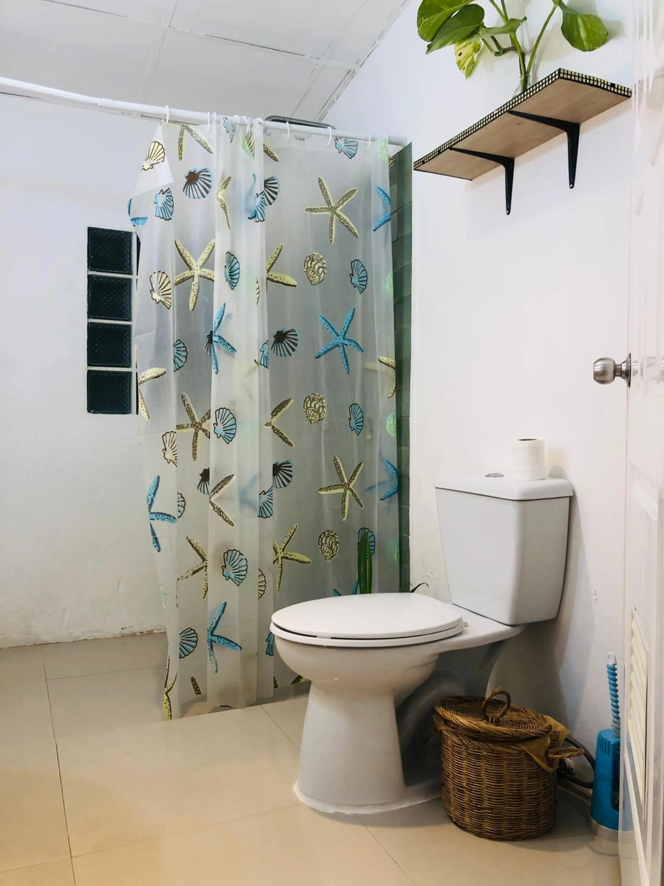 Shower in The Summer House Samui