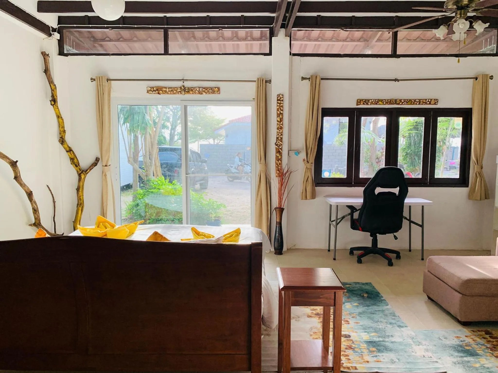 Garden view in The Summer House Samui