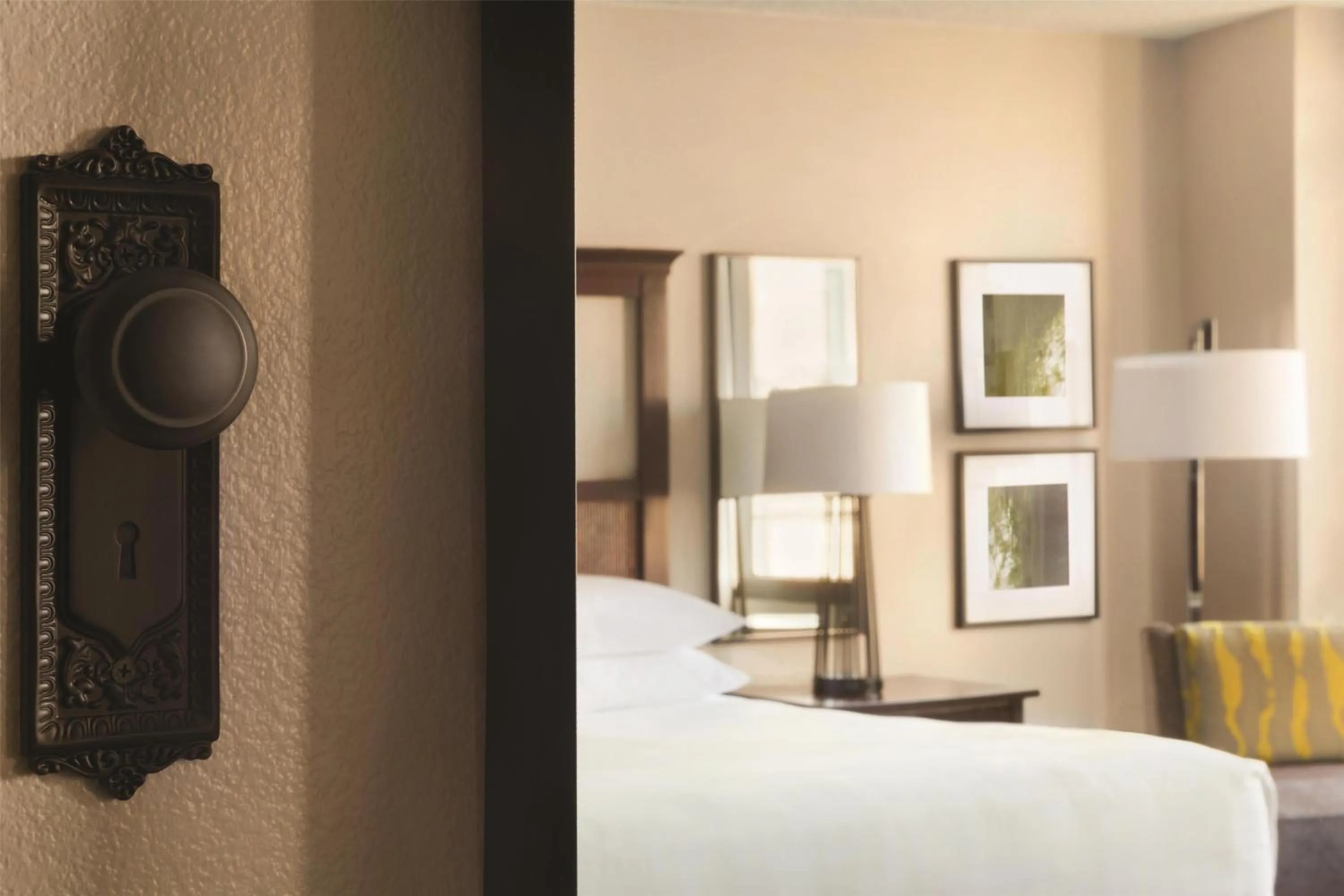 Bedroom, Bed in Hyatt Regency Savannah