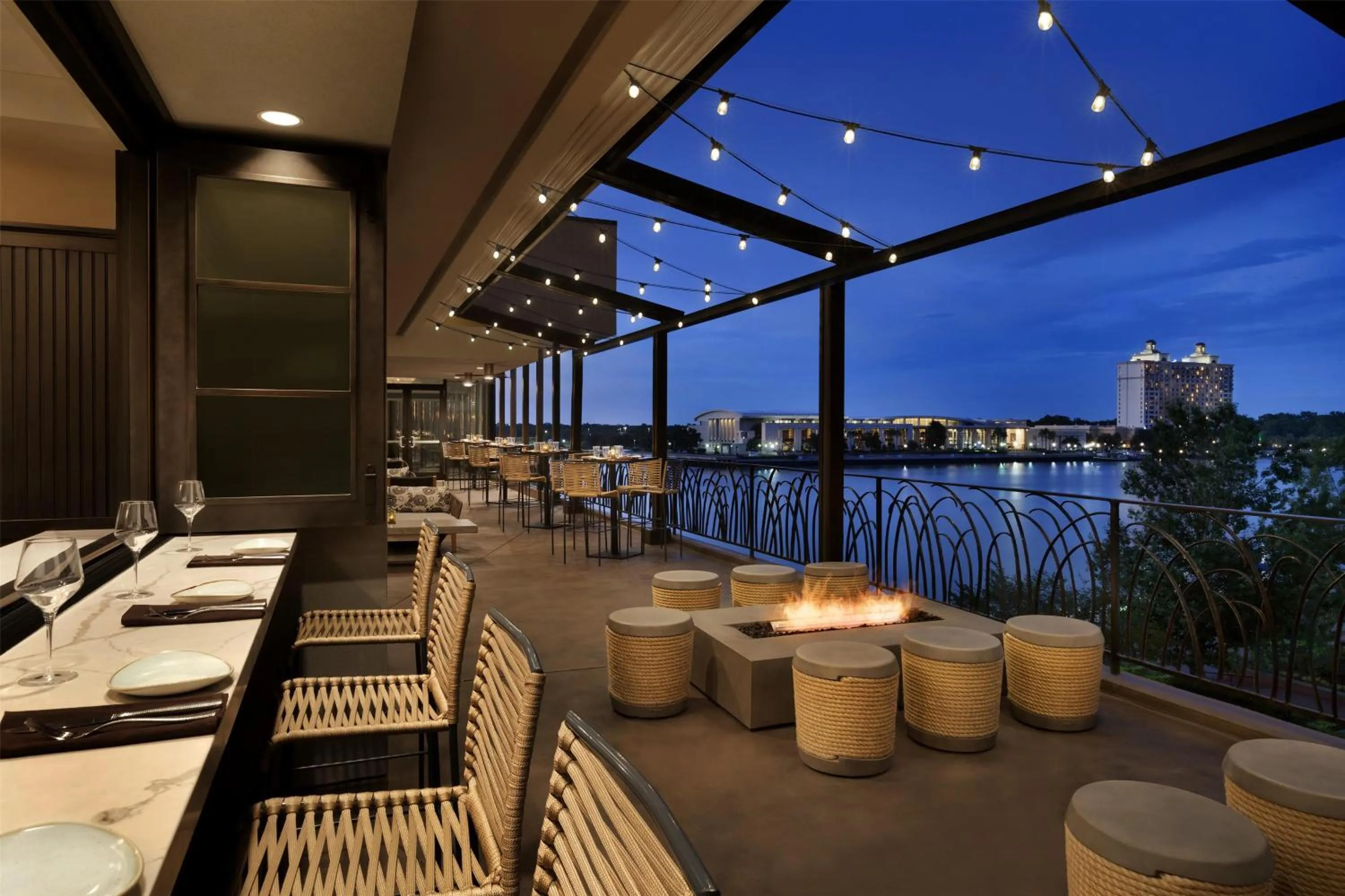 Restaurant/places to eat in Hyatt Regency Savannah