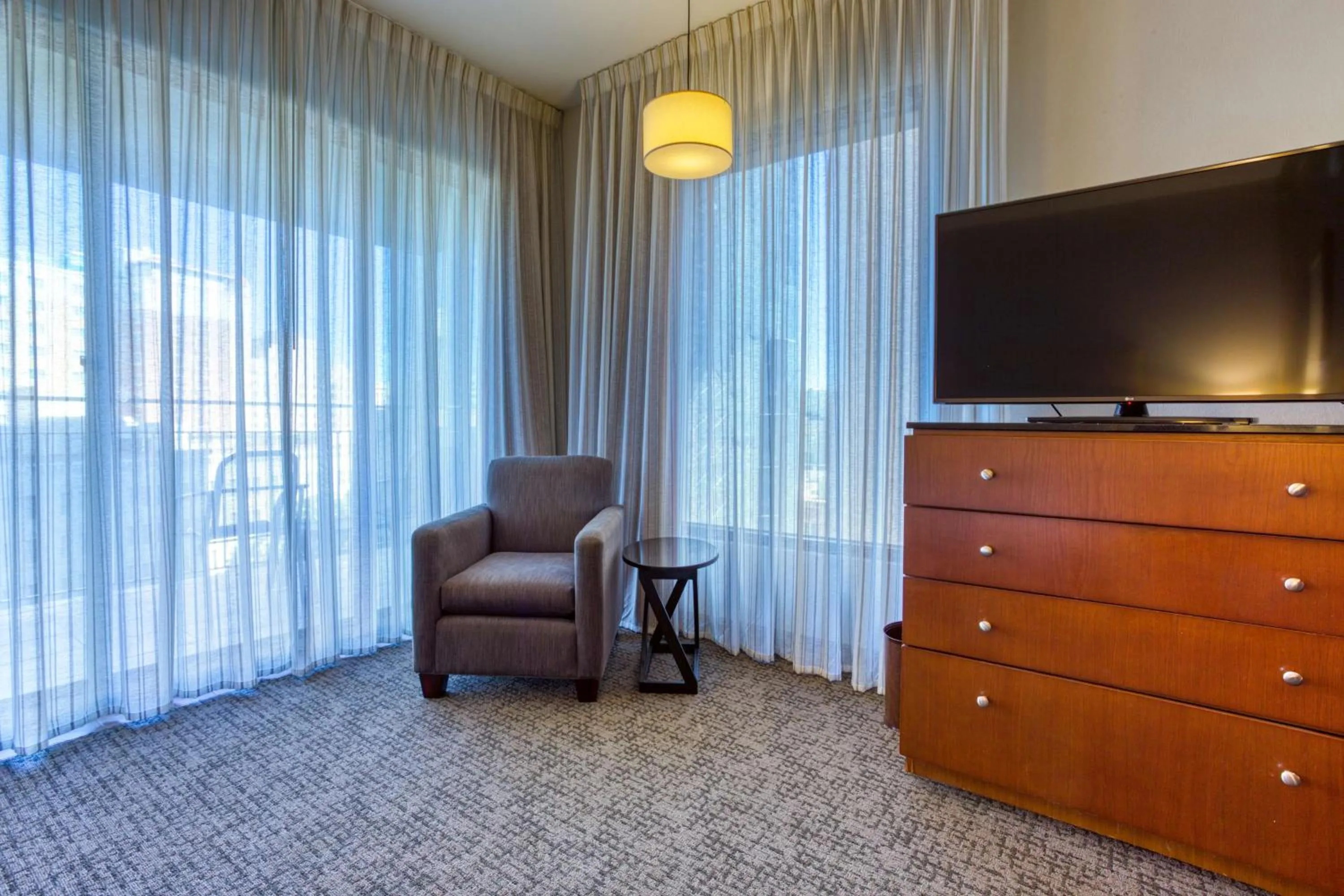 Photo of the whole room in Drury Plaza Hotel San Antonio Riverwalk