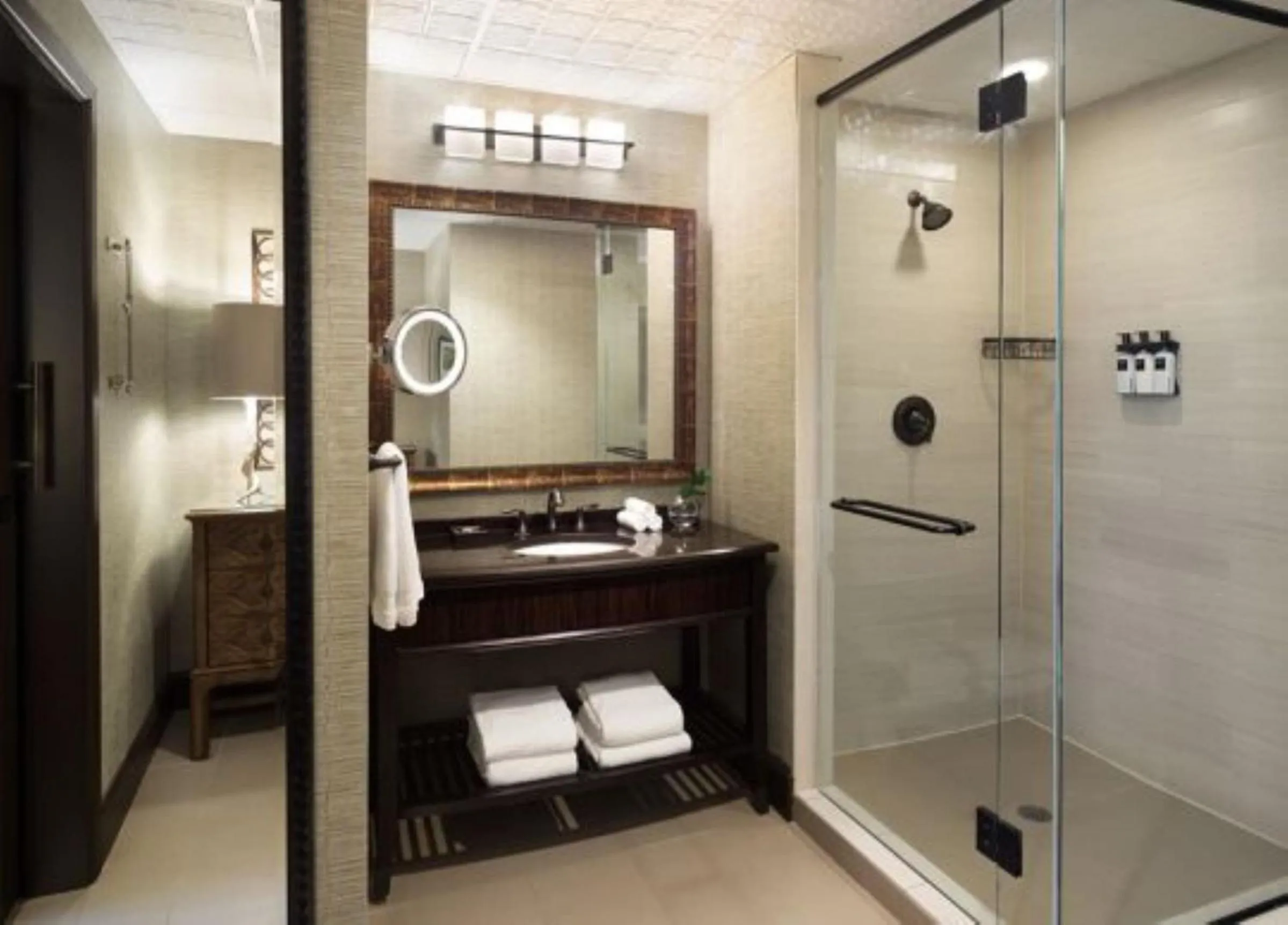 Photo of the whole room in Omni Austin Hotel Downtown