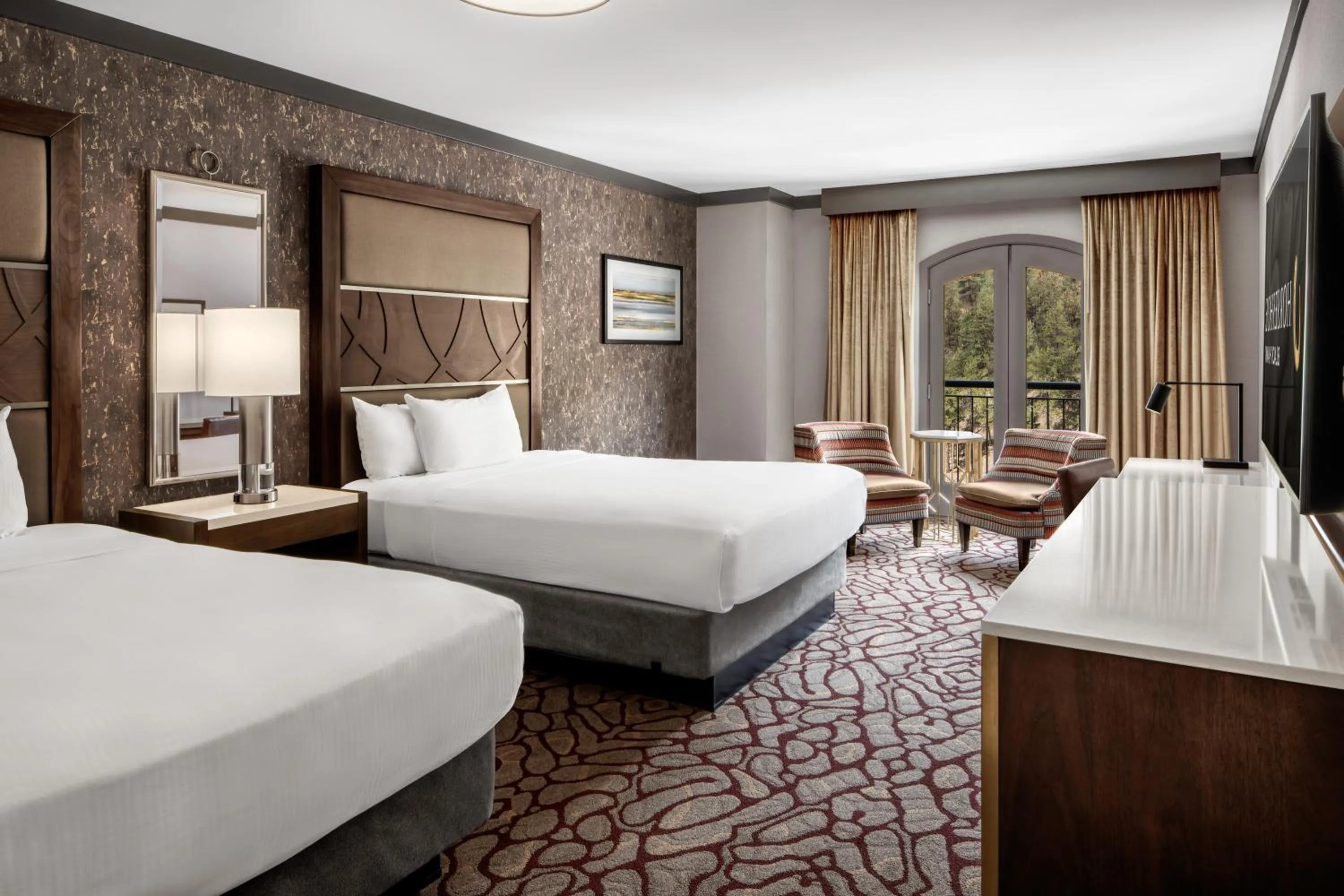 Bed in Horseshoe Black Hawk, A Caesars Destination