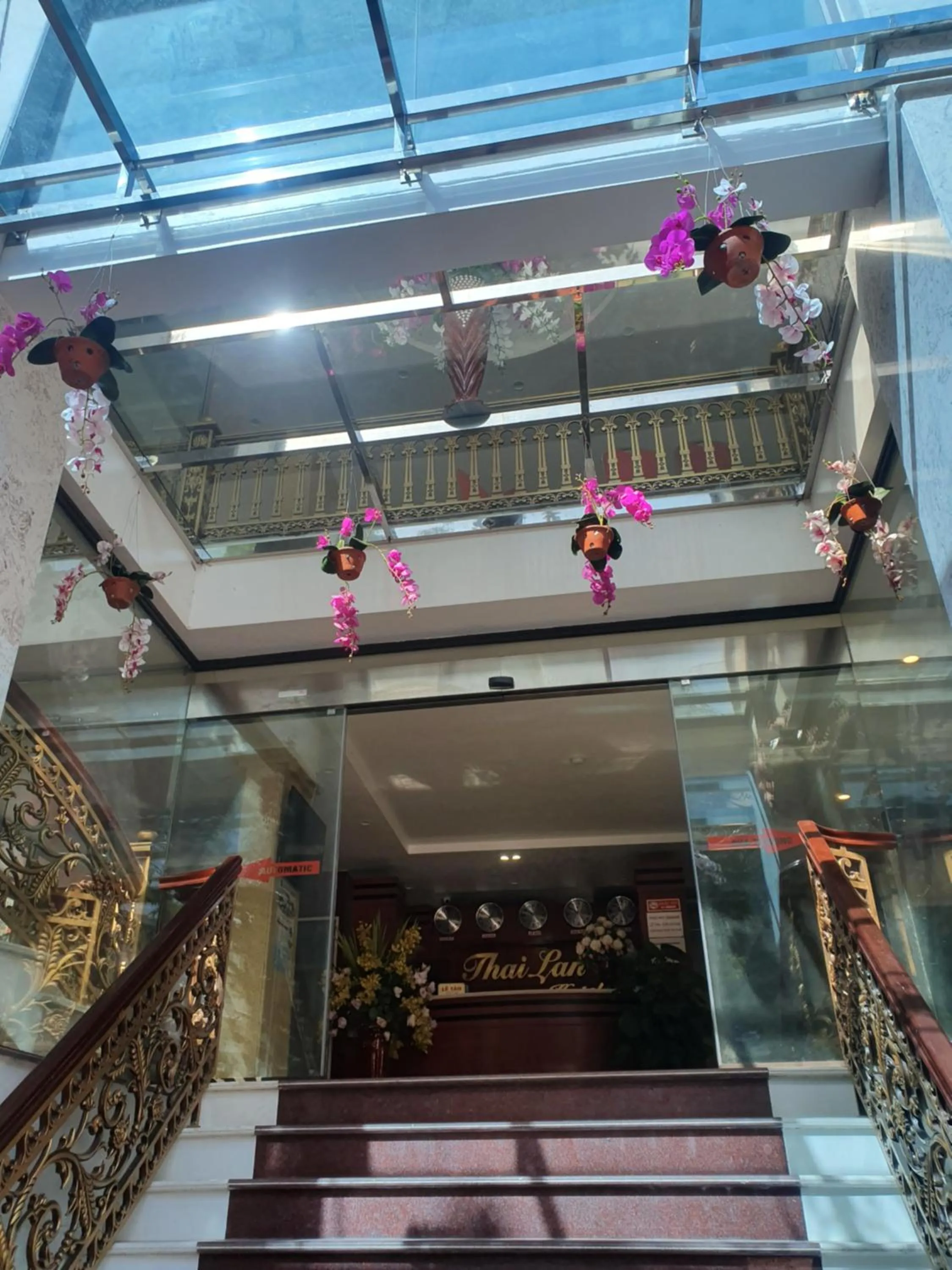 Cat Ba Thailand Hotel