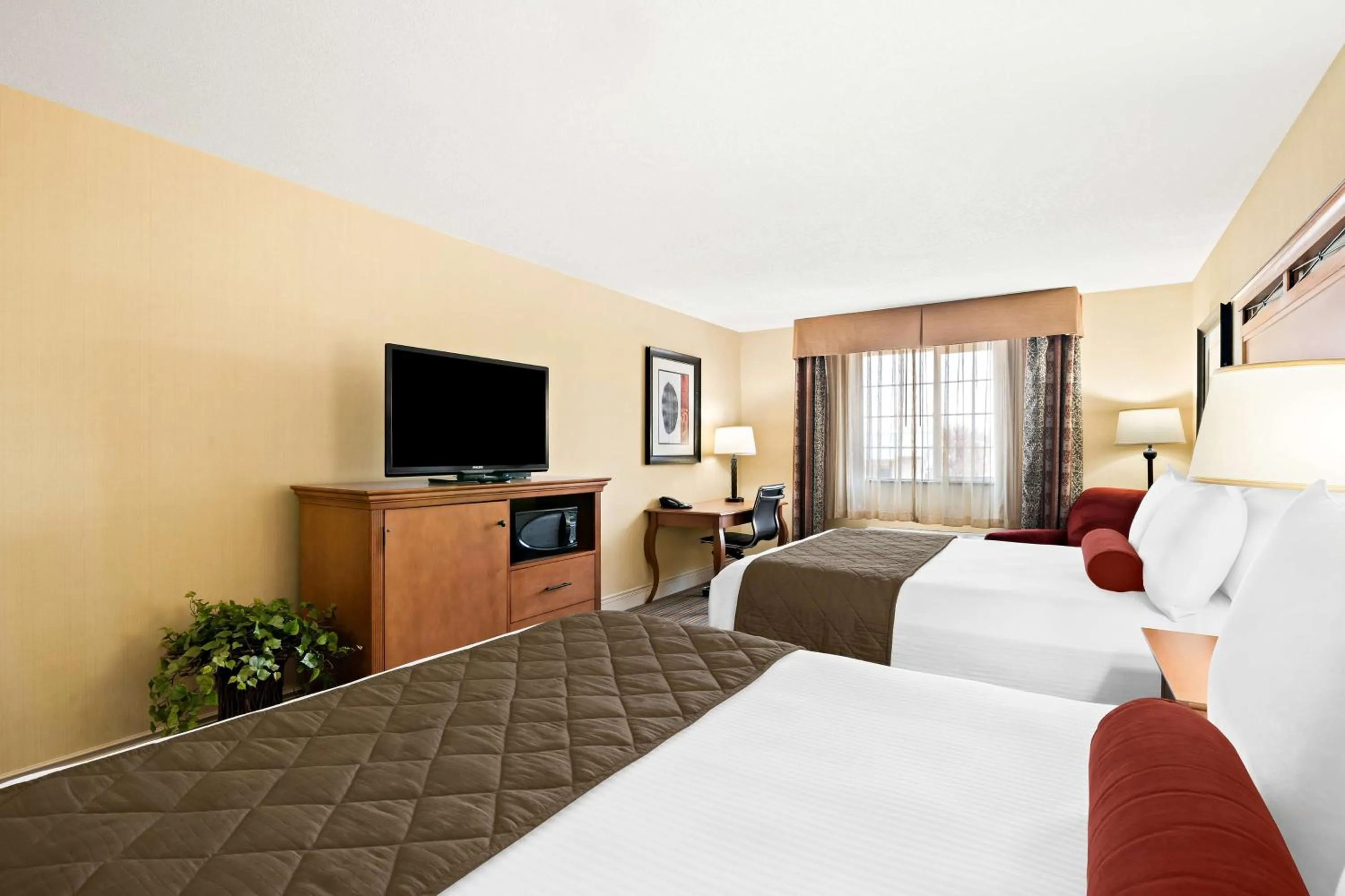 Bedroom, Bed in Best Western Newberry Station