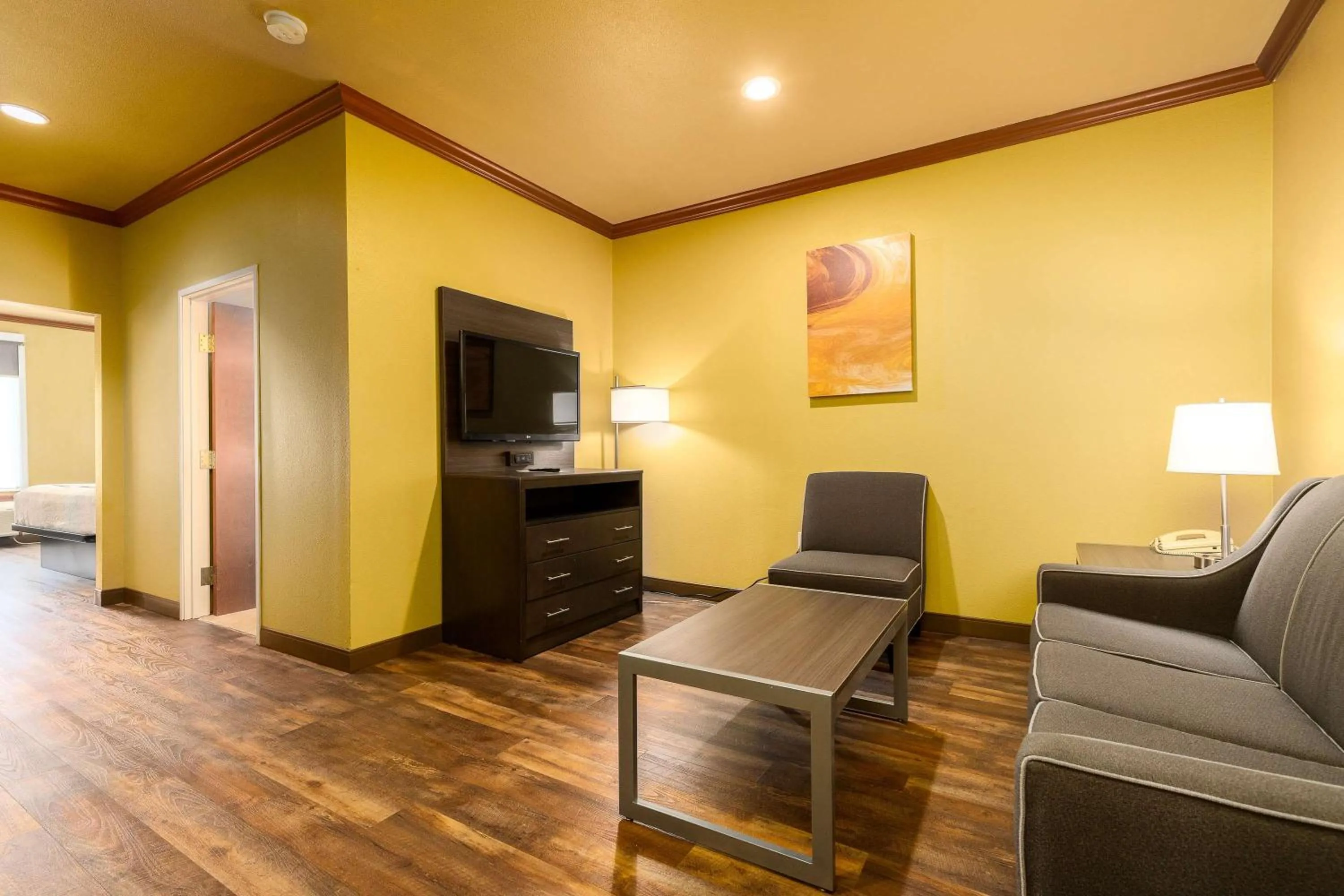 Photo of the whole room in Best Western Plus Portland