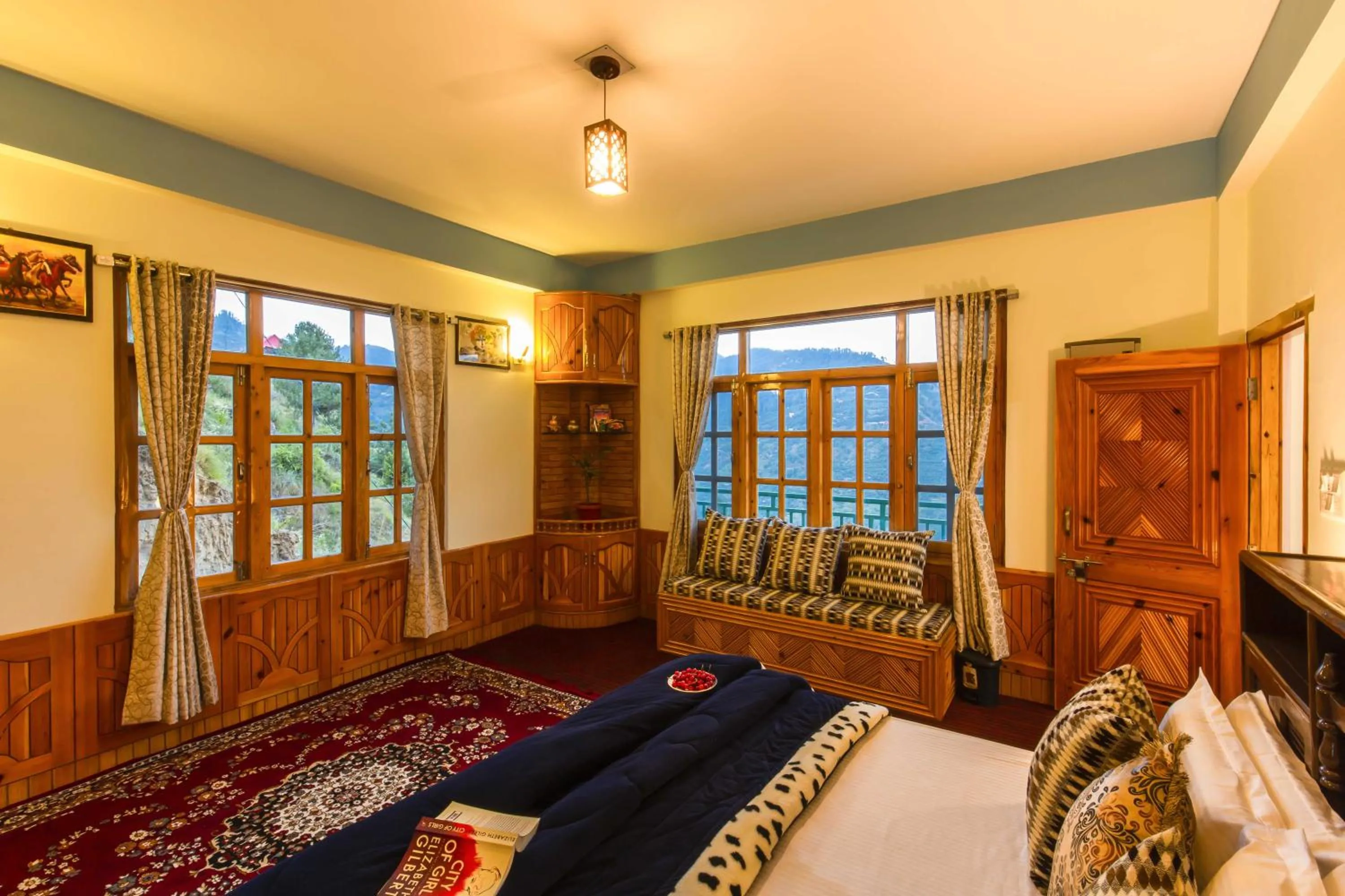 Bedroom, Bed in Zostel Homes Kotkhai, Shimla