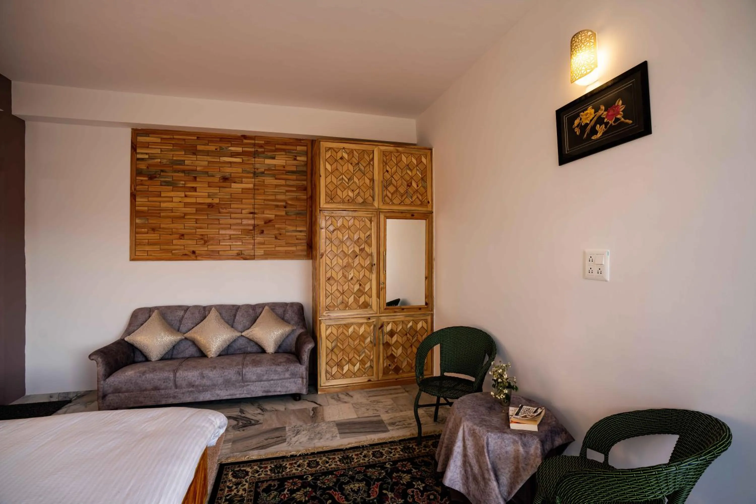 Bed in Zostel Homes Kotkhai, Shimla