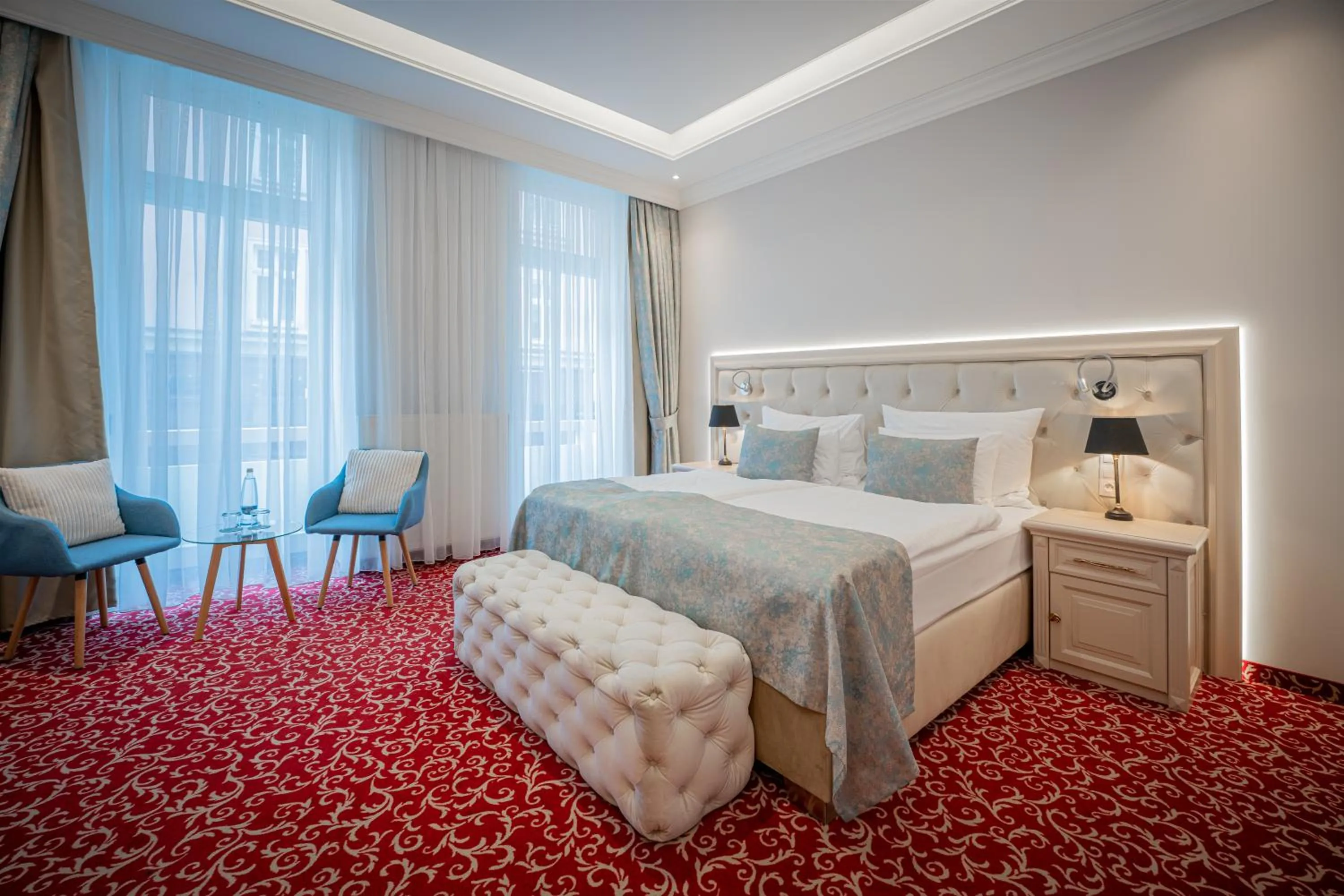 Bed in Golden Key Boutique Hotel