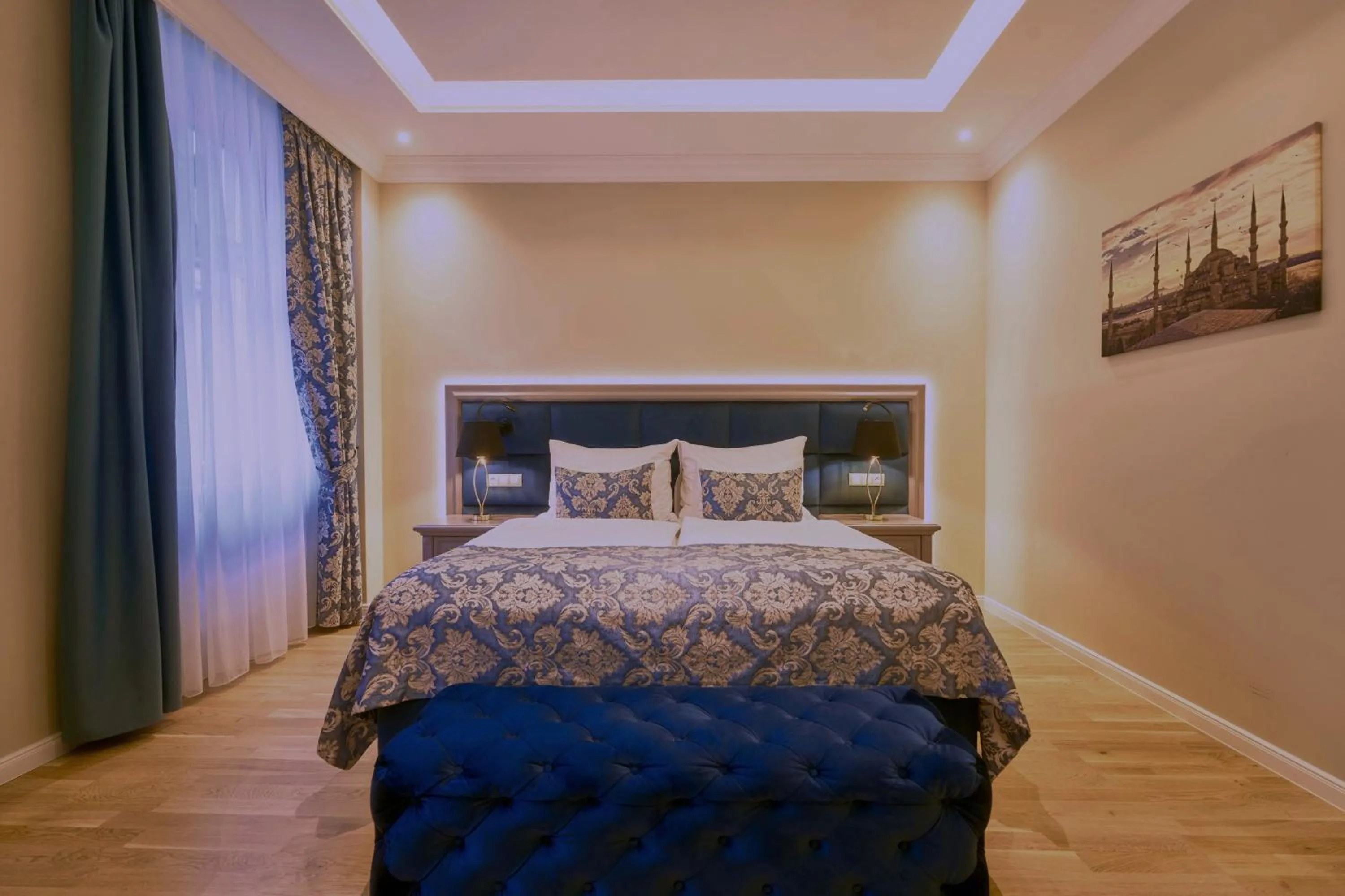 Bed in Golden Key Boutique Hotel