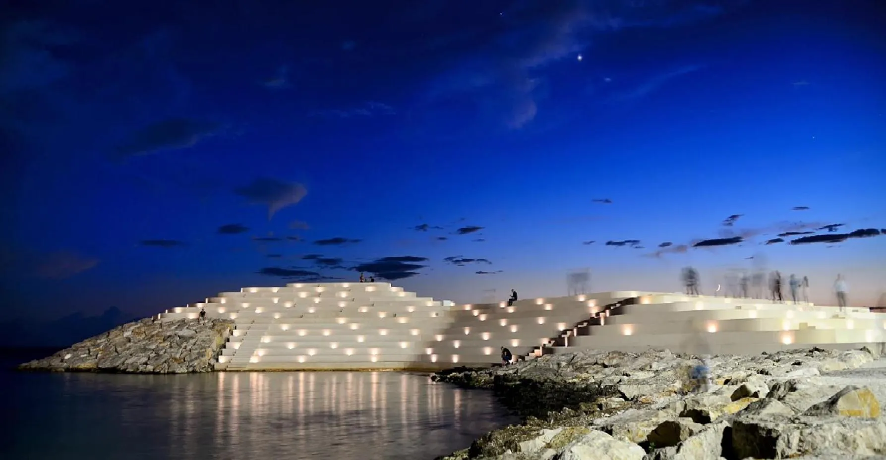 Night in Old Town Villa