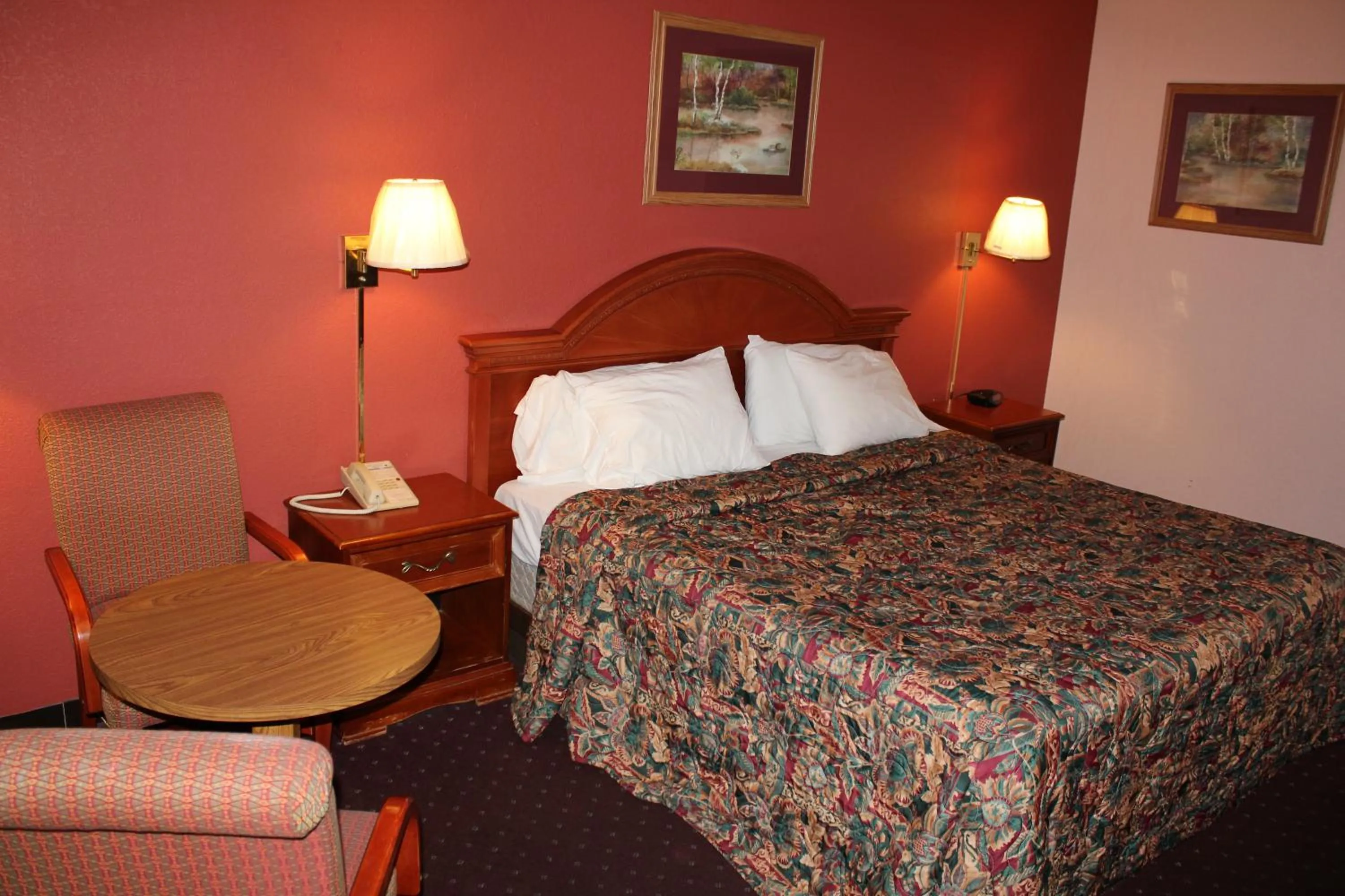 Bed in Andrew Johnson Inn