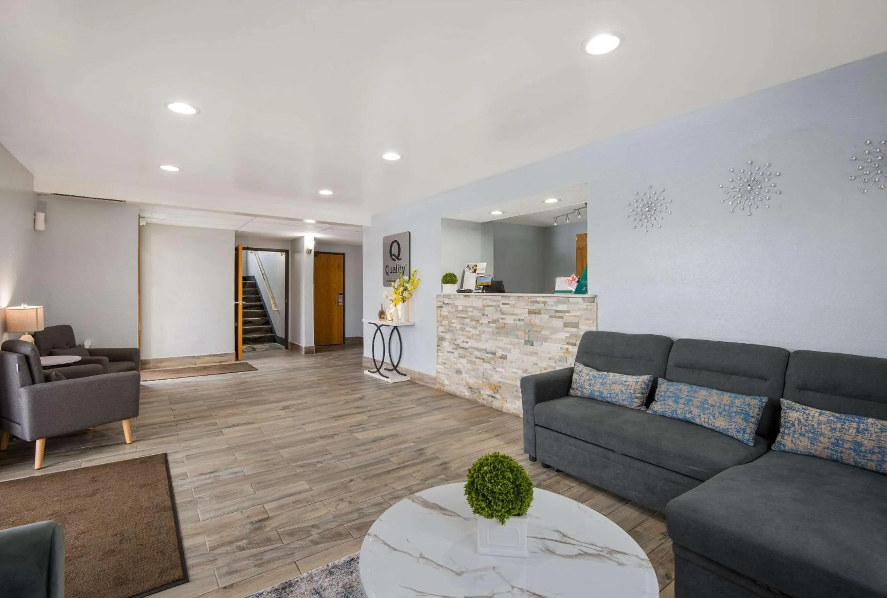 Lobby or reception in Quality Inn Oneida near Casino