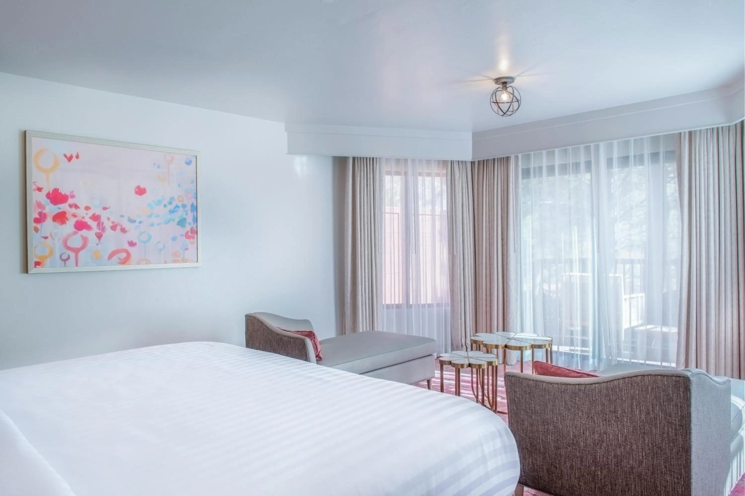 Bed in Cliffrose Springdale, Curio Collection By Hilton