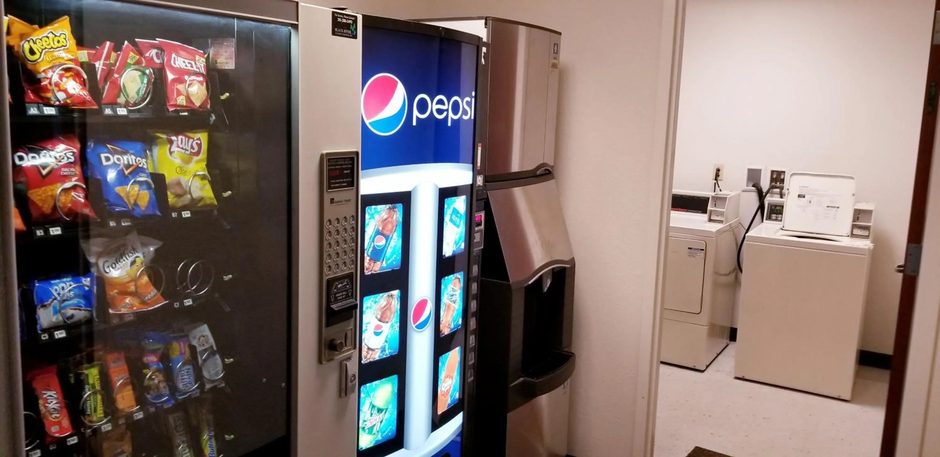 Drinks in Pleasant Night Inn- carthage NY