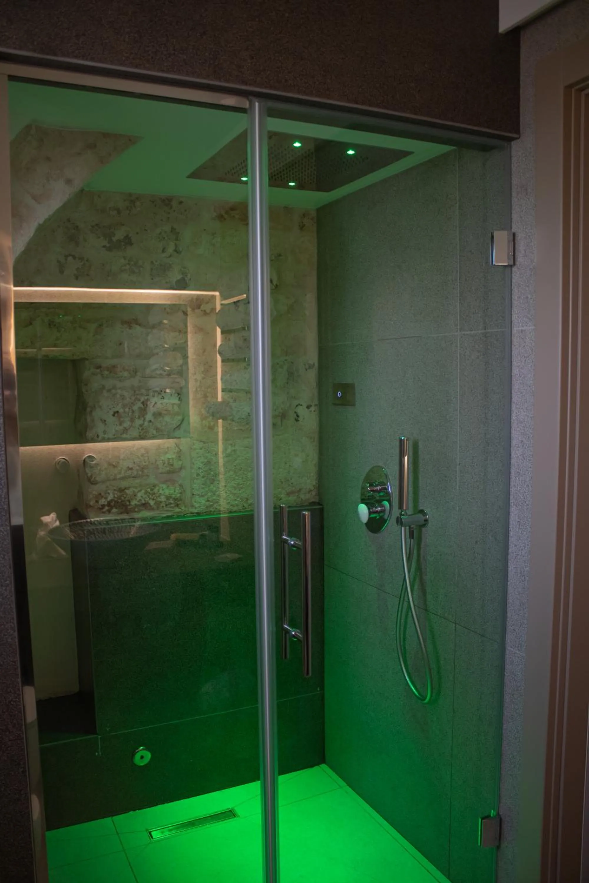 Shower in Villa Ada-Trulli Puglia