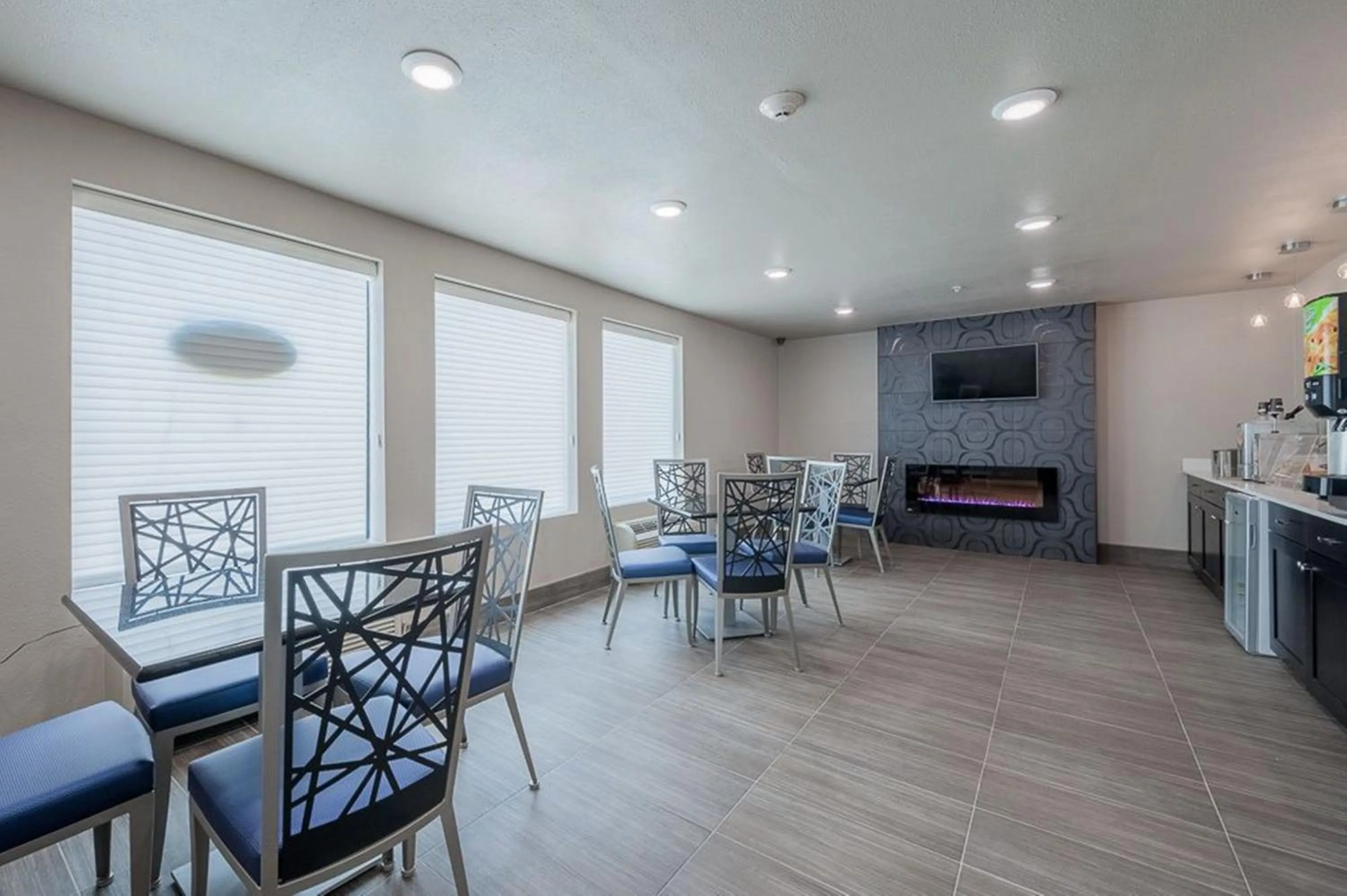 Seating area in Stratford House Inn