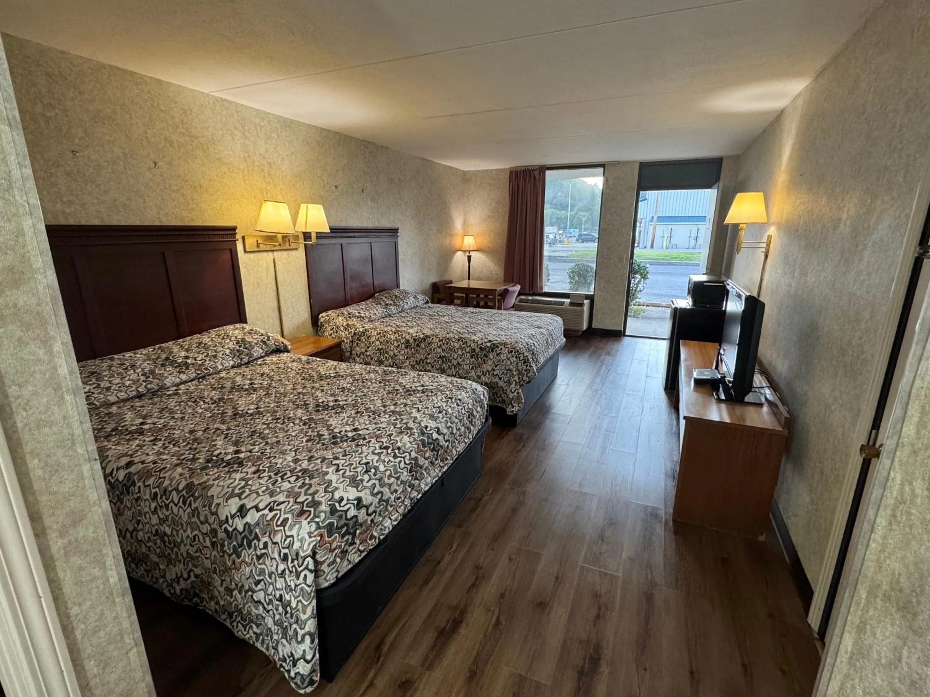 Bed in Riverfront Lodge